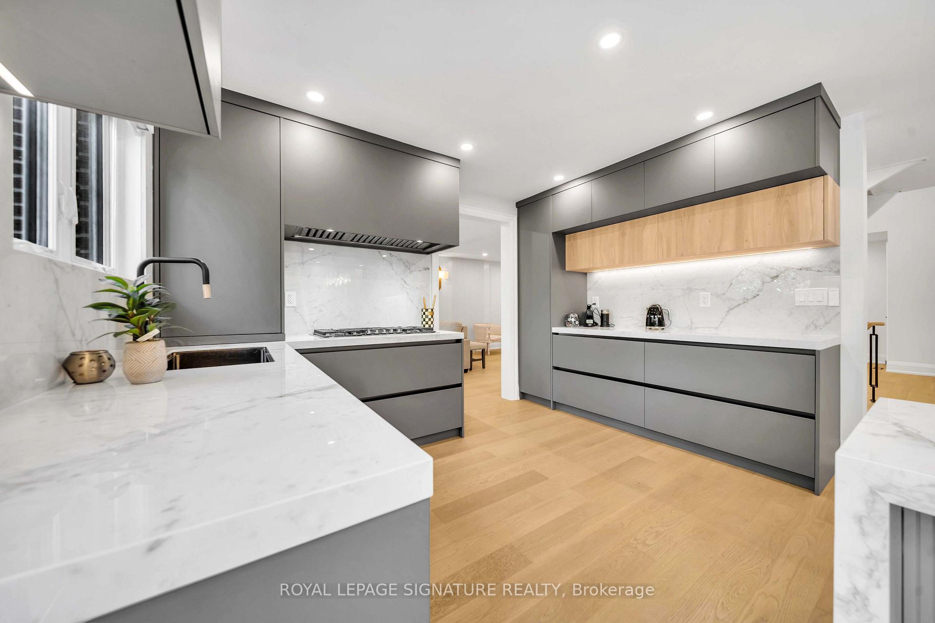 Photo 21 of 16 Ravencliffe Road, Markham, Aileen-Willowbrook — HOMEH
