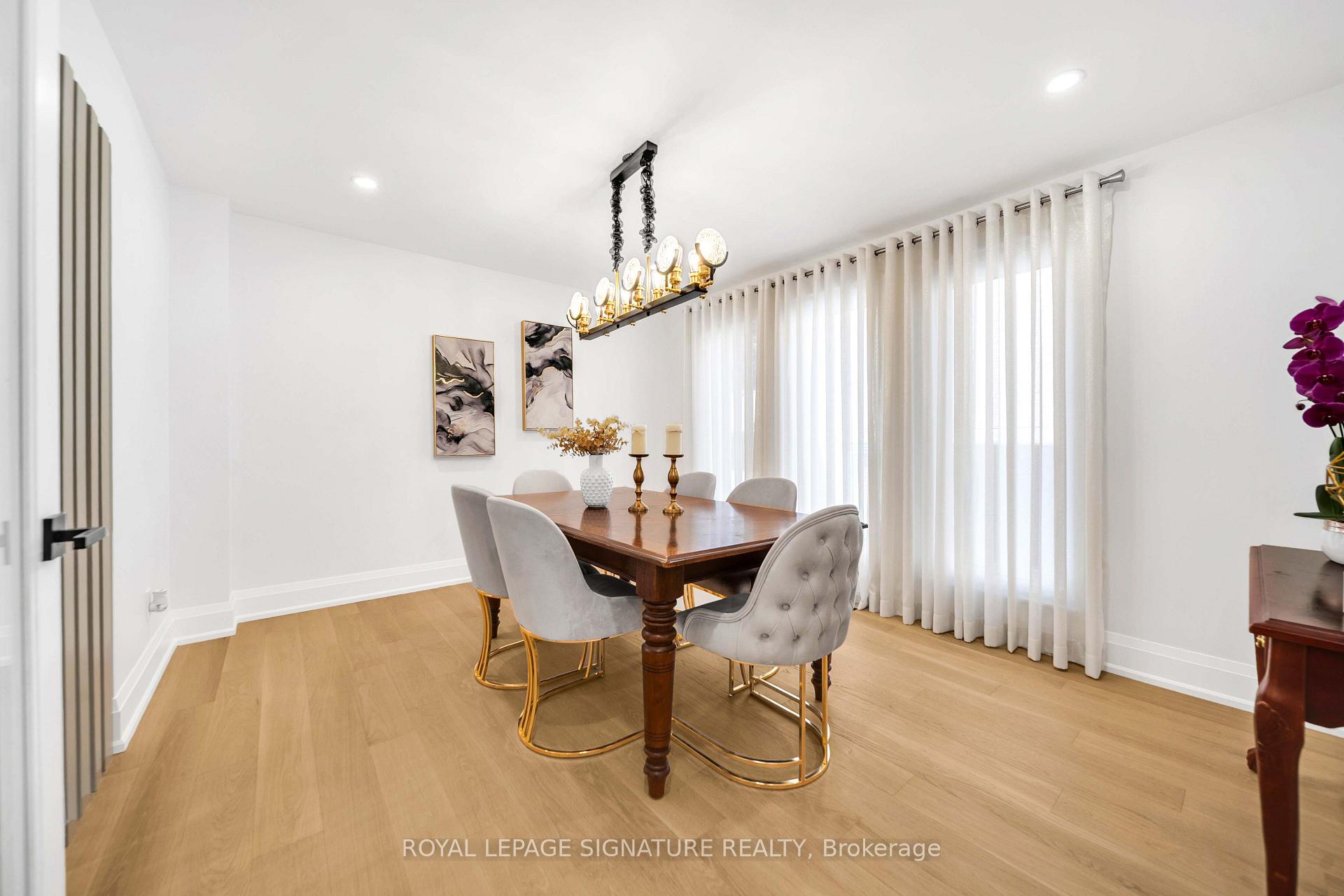 Photo 24 of 16 Ravencliffe Road, Markham, Aileen-Willowbrook — HOMEH