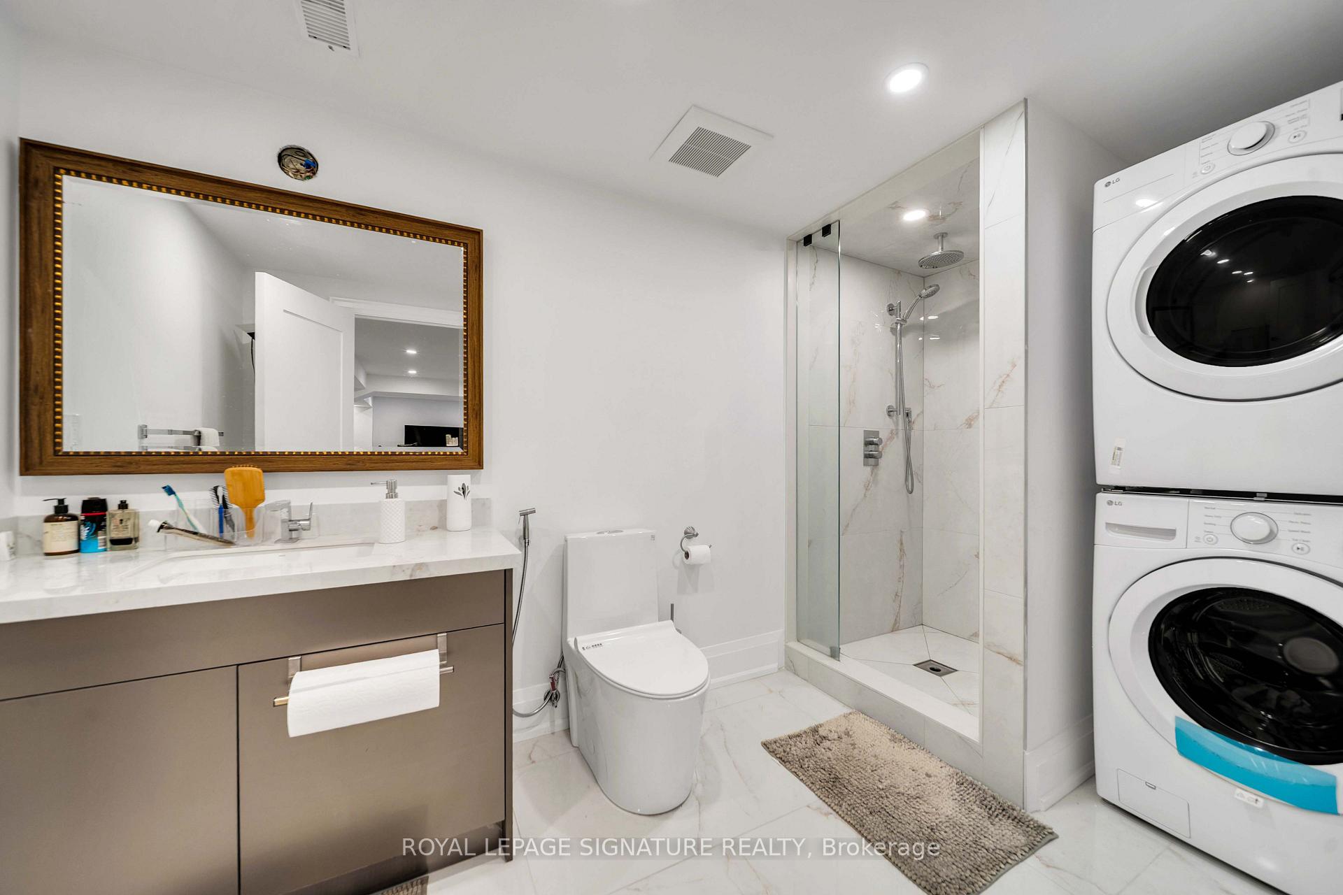 Photo 40 of 16 Ravencliffe Road, Markham, Aileen-Willowbrook — HOMEH