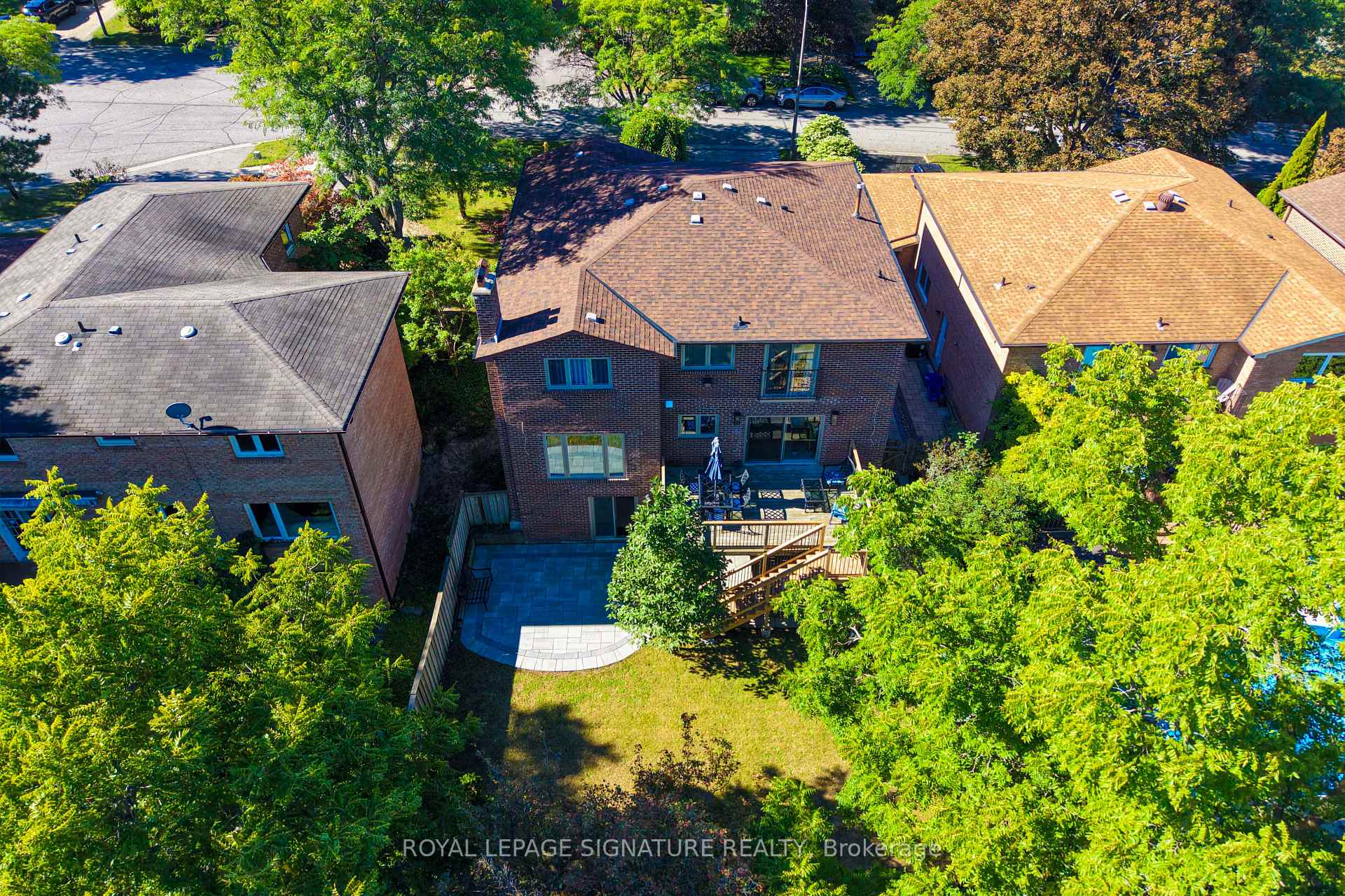 Photo 46 of 16 Ravencliffe Road, Markham, Aileen-Willowbrook — HOMEH