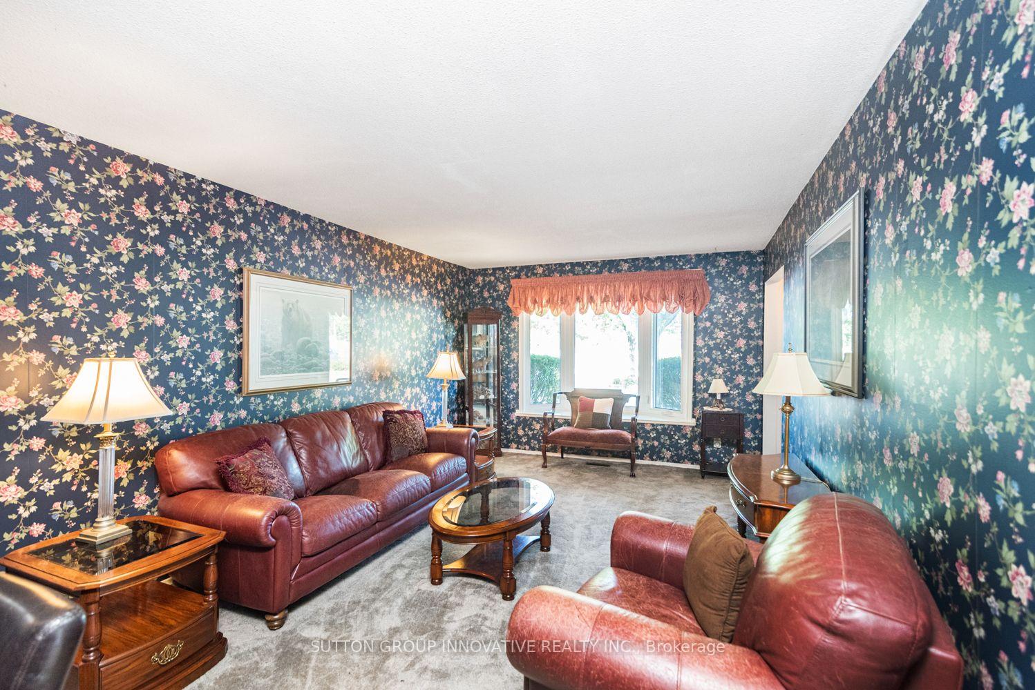 Photo 6 of 703 Upper Wentworth Street, Hamilton, Burkholme — HOMEH
