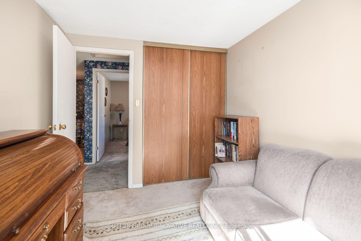 Photo 18 of 703 Upper Wentworth Street, Hamilton, Burkholme — HOMEH