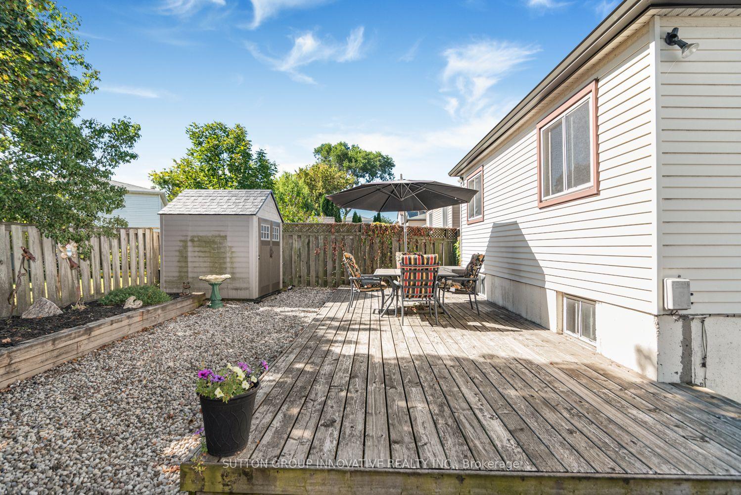 Photo 33 of 703 Upper Wentworth Street, Hamilton, Burkholme — HOMEH