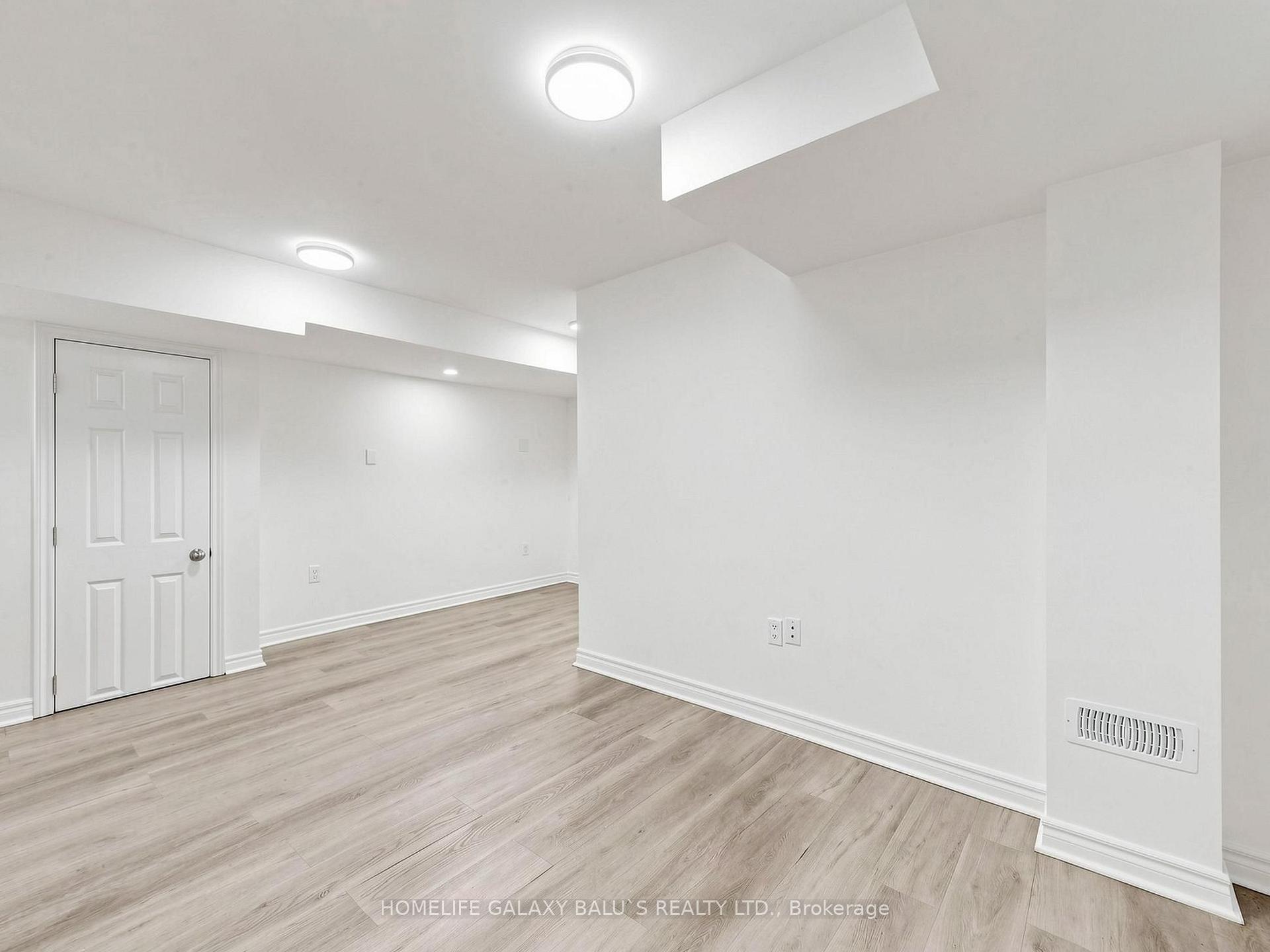 Photo 17 of Unit (Basement), 7 Voysey Way, Markham, Cedarwood — HOMEH