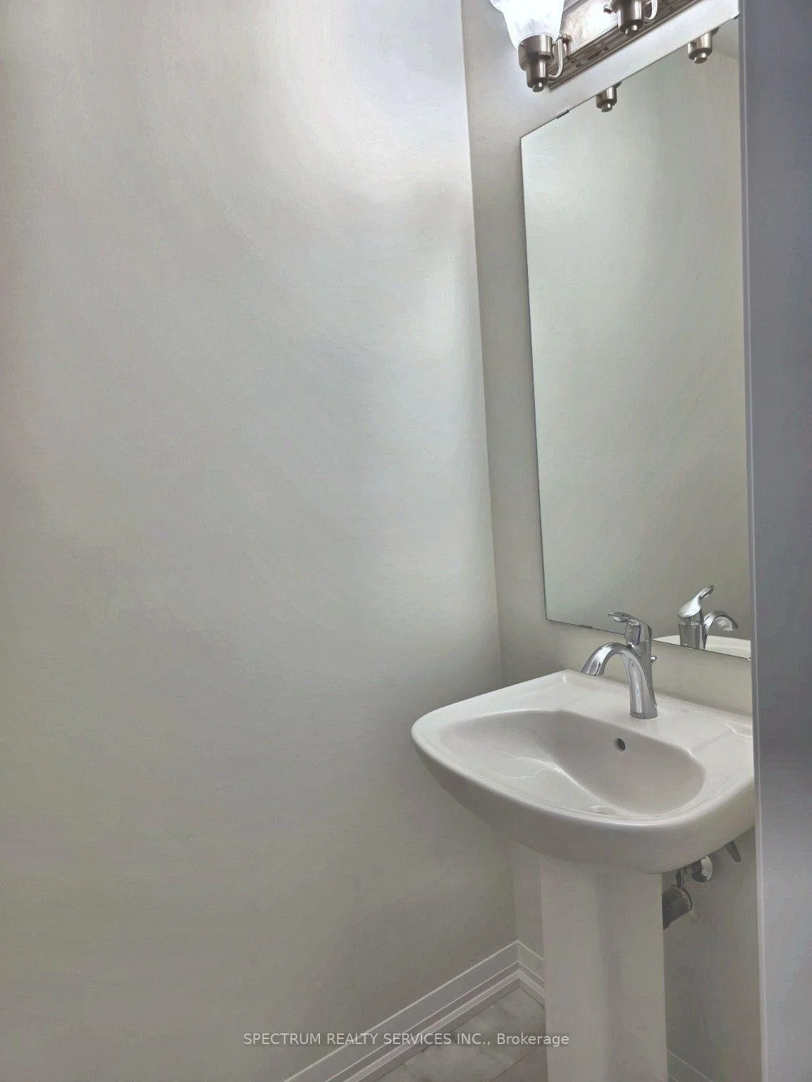 Photo 11 of 1522 Benson Street, Innisfil, Alcona — HOMEH