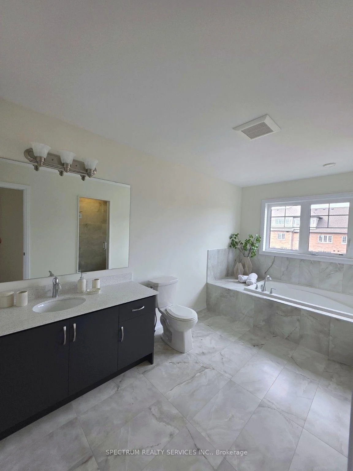 Photo 41 of 1522 Benson Street, Innisfil, Alcona — HOMEH
