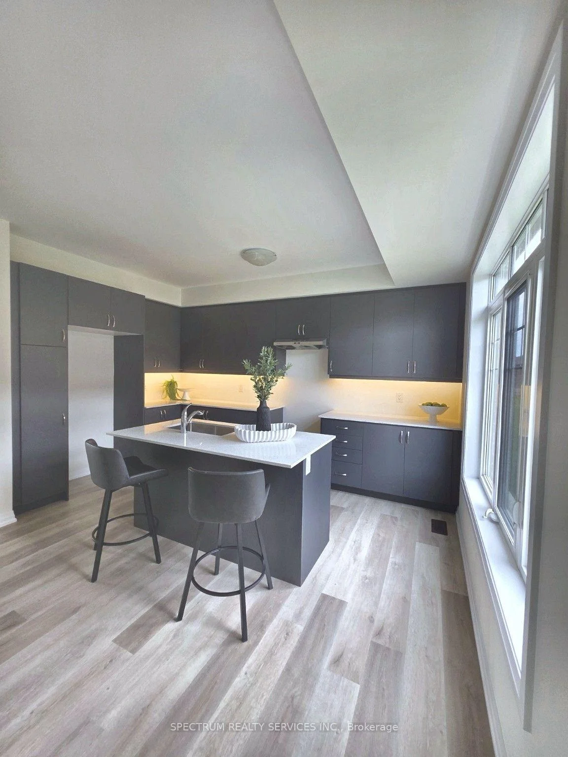 Photo 22 of 1522 Benson Street, Innisfil, Alcona — HOMEH