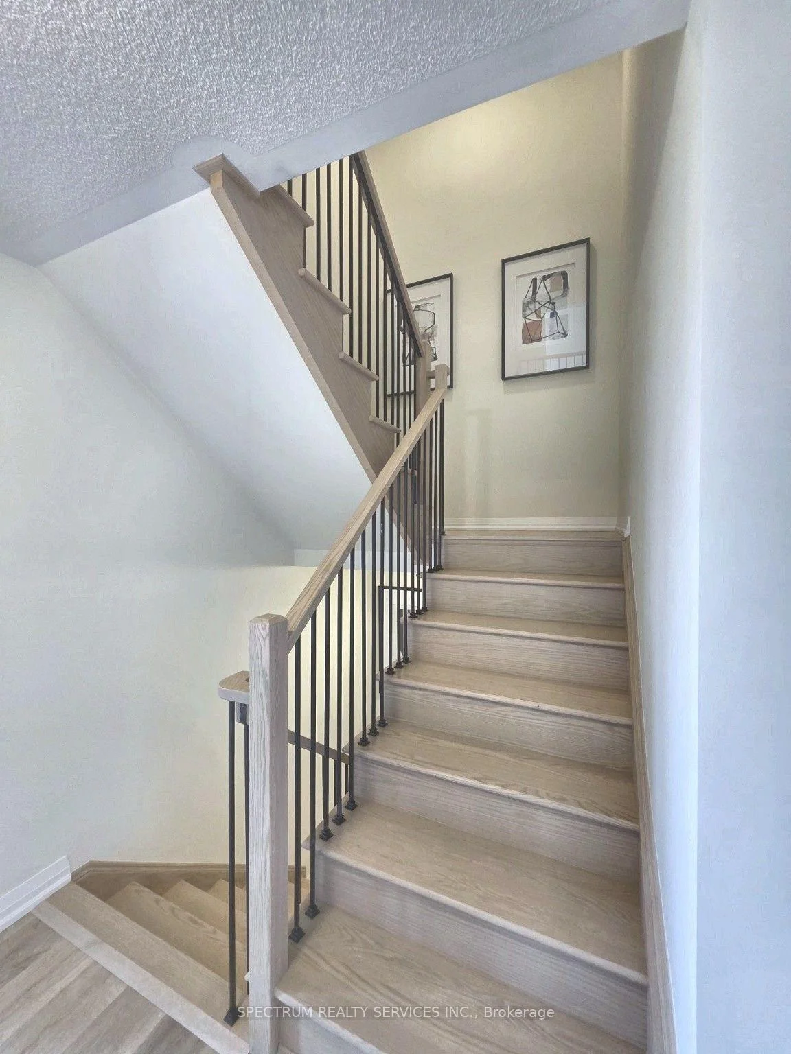 Photo 27 of 1522 Benson Street, Innisfil, Alcona — HOMEH