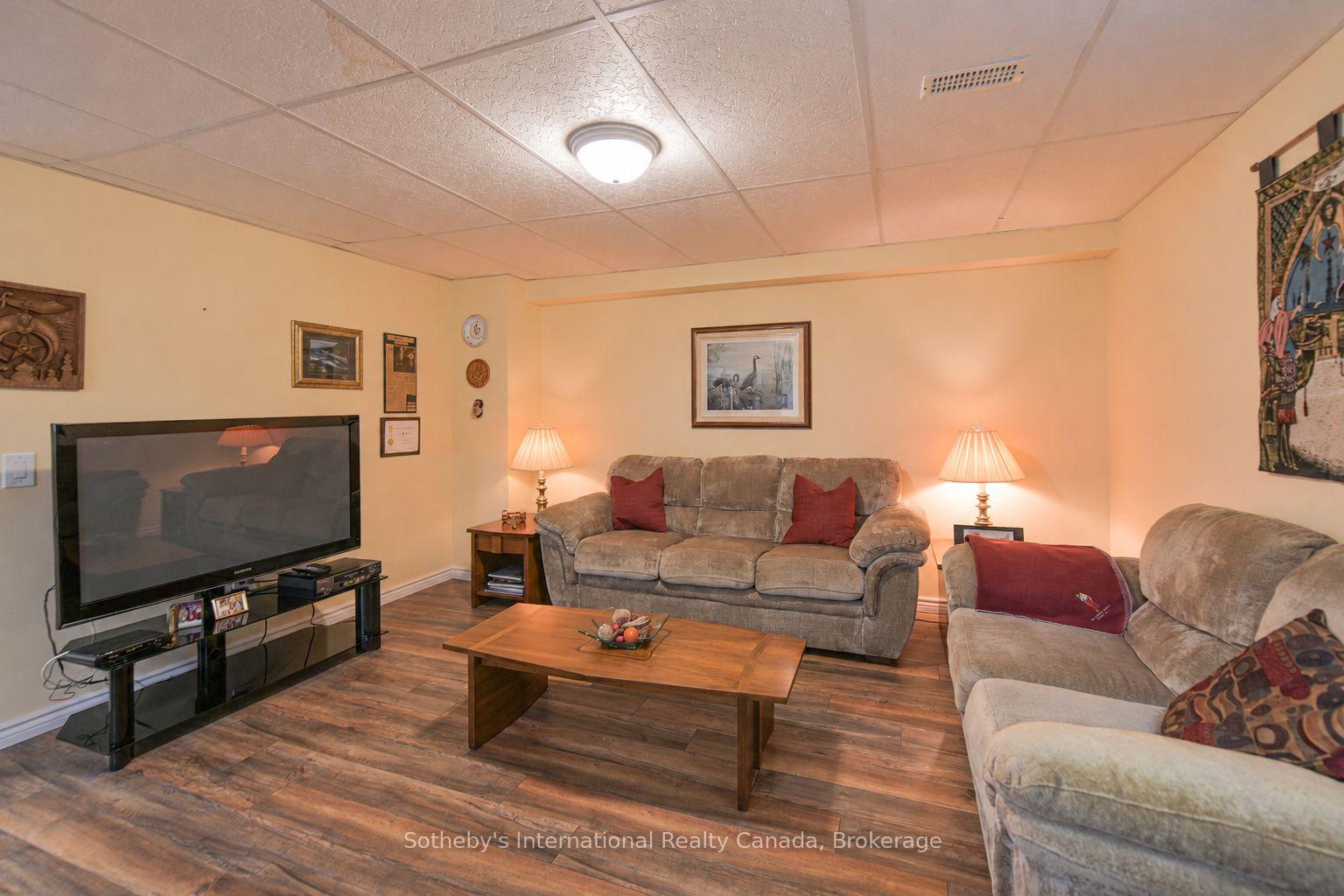 Photo 28 of 111 Lucy Lane, Orillia — HOMEH