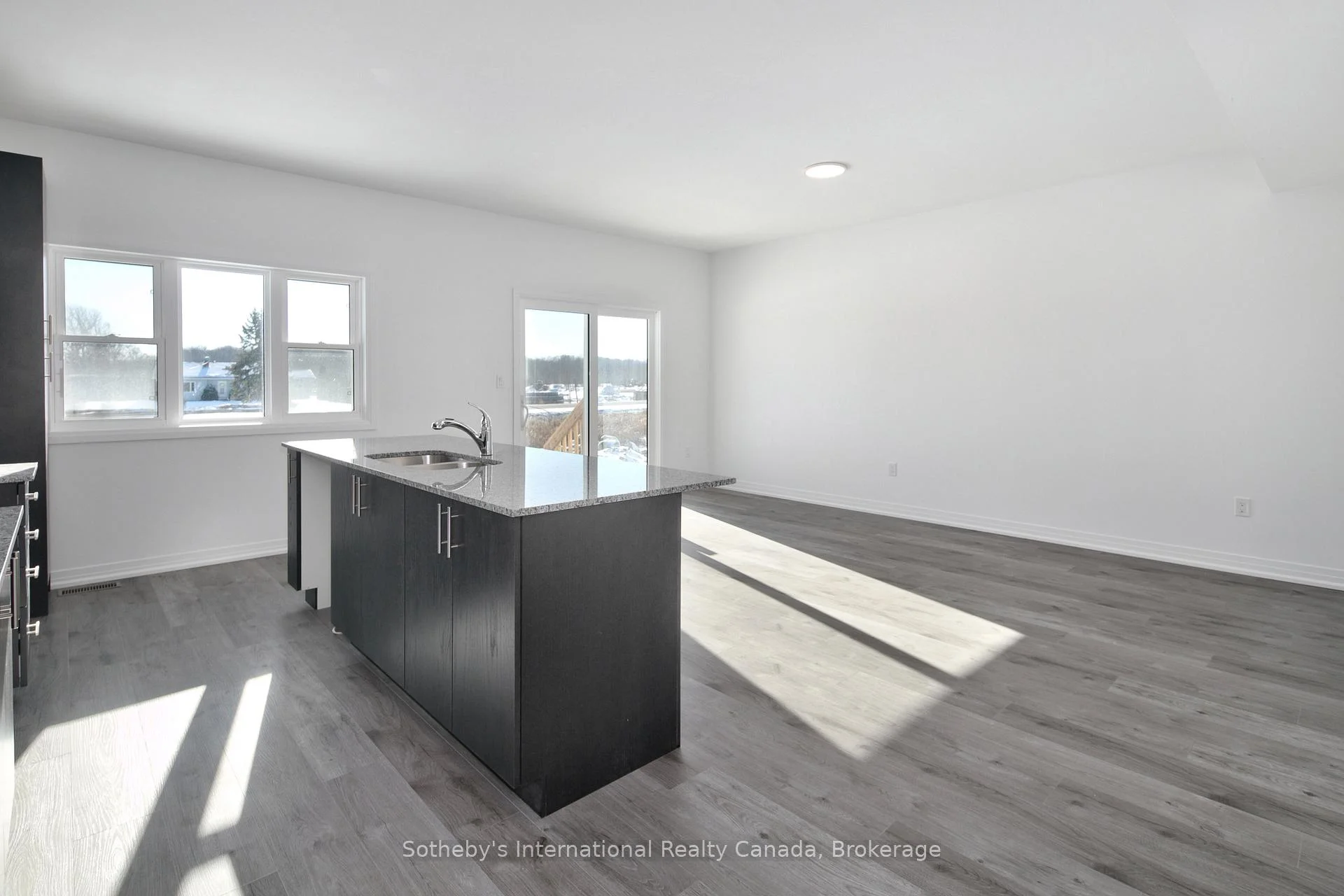 Photo 11 of 170 Equality Drive, Meaford — HOMEH