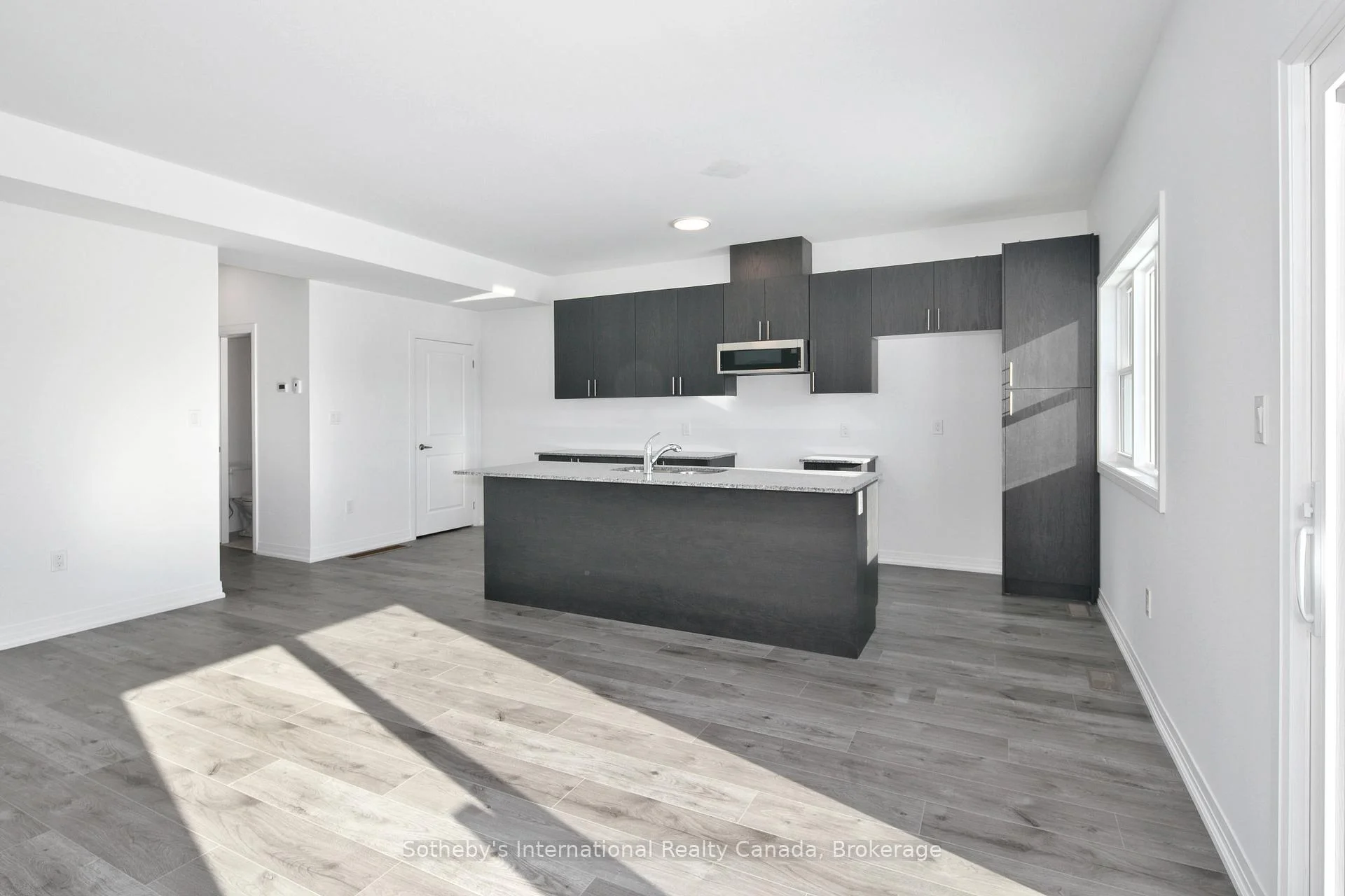 Photo 15 of 170 Equality Drive, Meaford — HOMEH