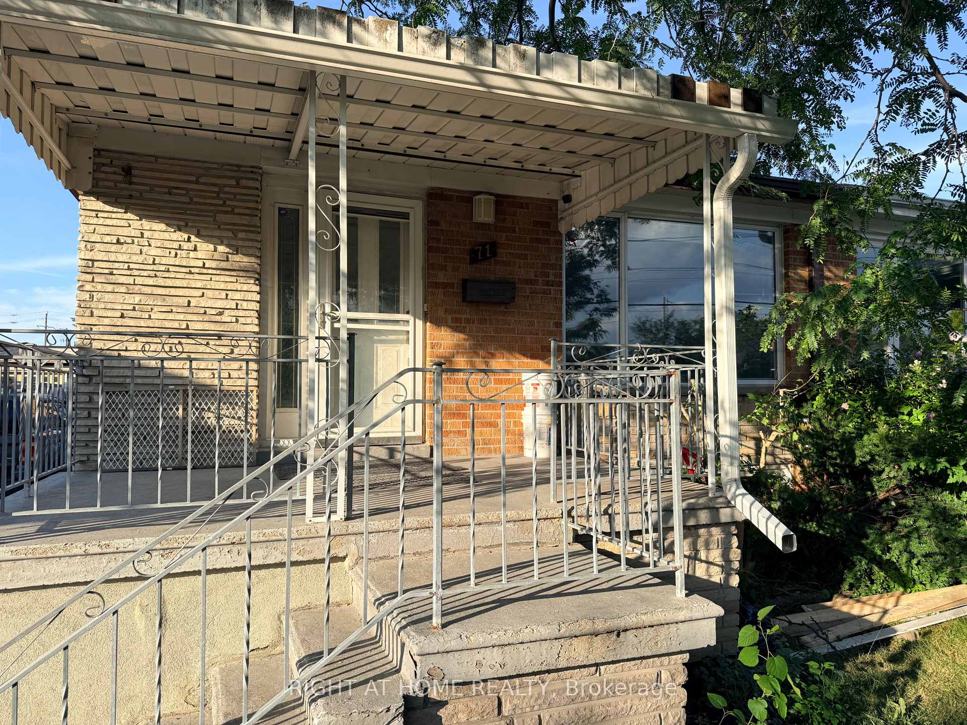 Front of 71 Navenby Crescent