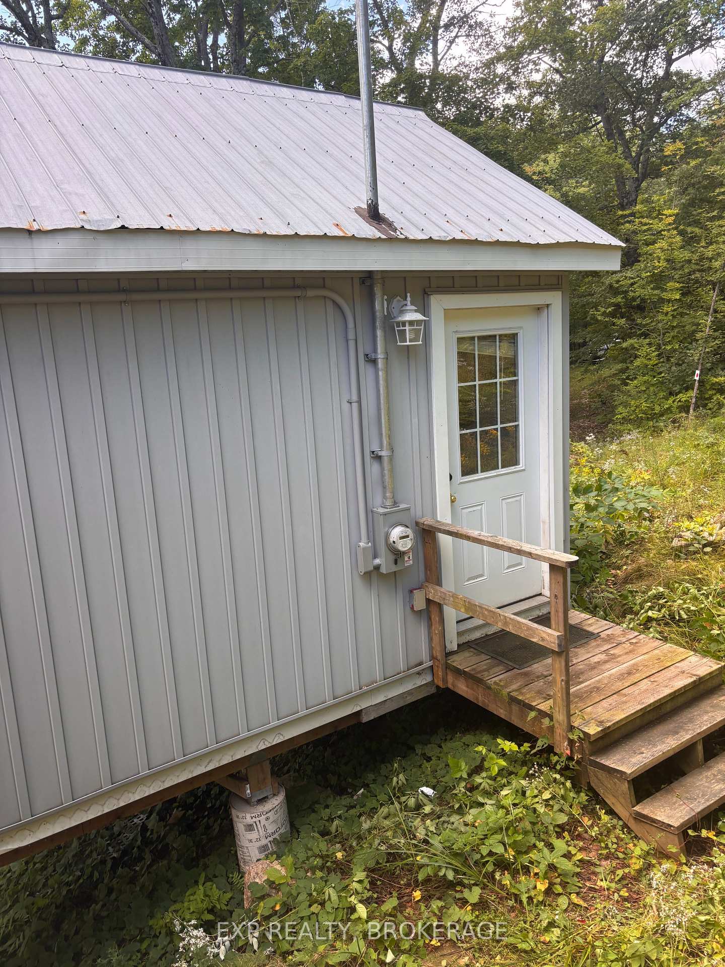 Photo 13 of 1097 Big Bay Drive E, Frontenac, Frontenac Centre — HOMEH