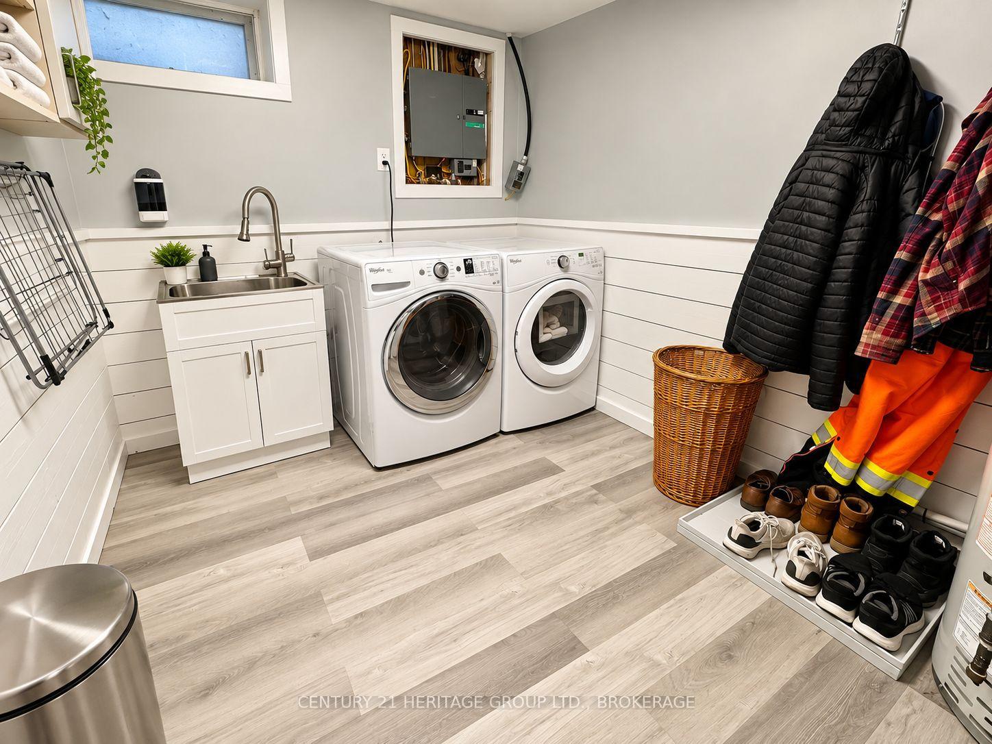 Photo 13 of 34 Harvard Place, Loyalist, Amherstview — HOMEH