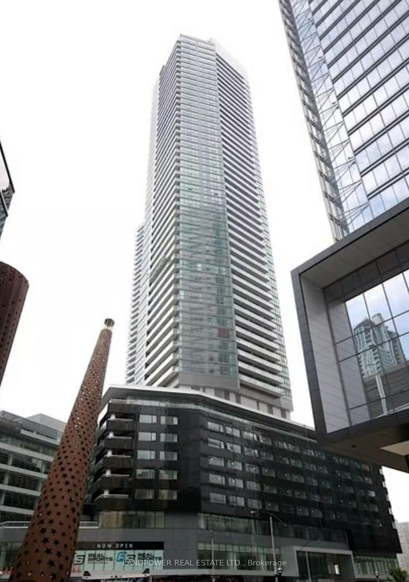 Photo 13 of Unit 3906, 65 Bremner Boulevard, Toronto, Waterfront Communities — HOMEH