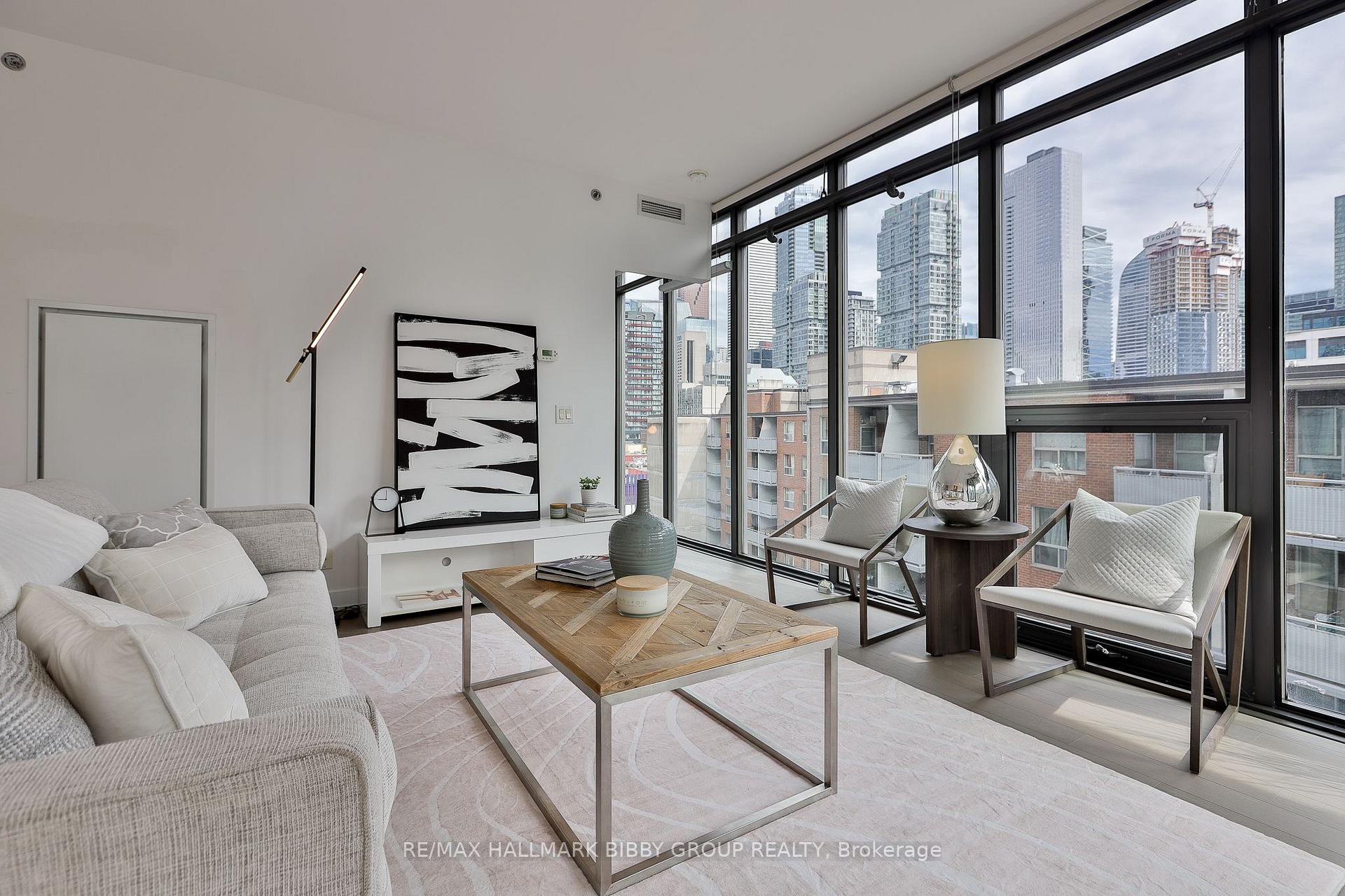 Photo 1 of Unit 710, 15 Beverley Street, Toronto, Kensington-Chinatown — HOMEH