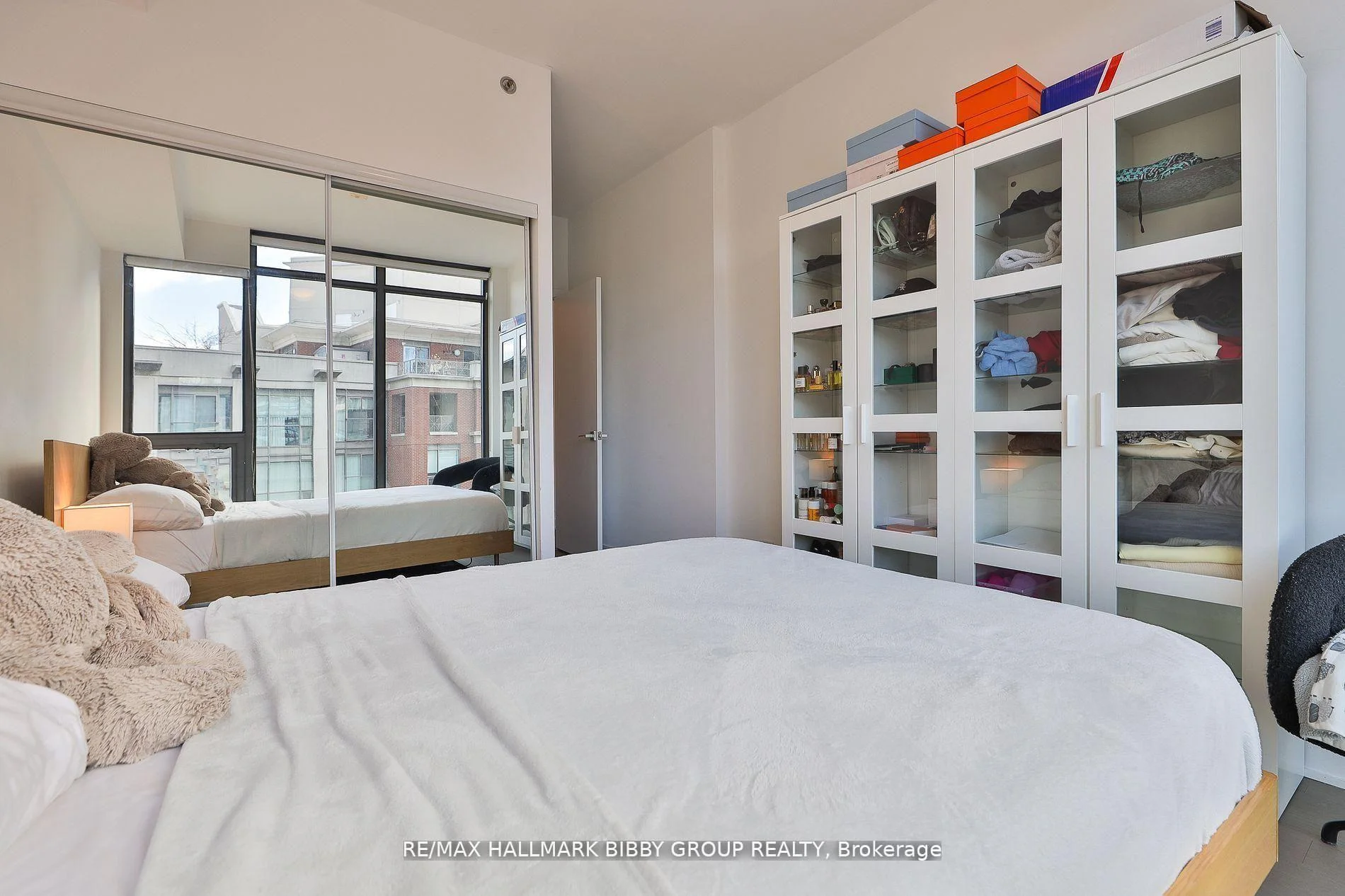 Photo 12 of Unit 710, 15 Beverley Street, Toronto, Kensington-Chinatown — HOMEH