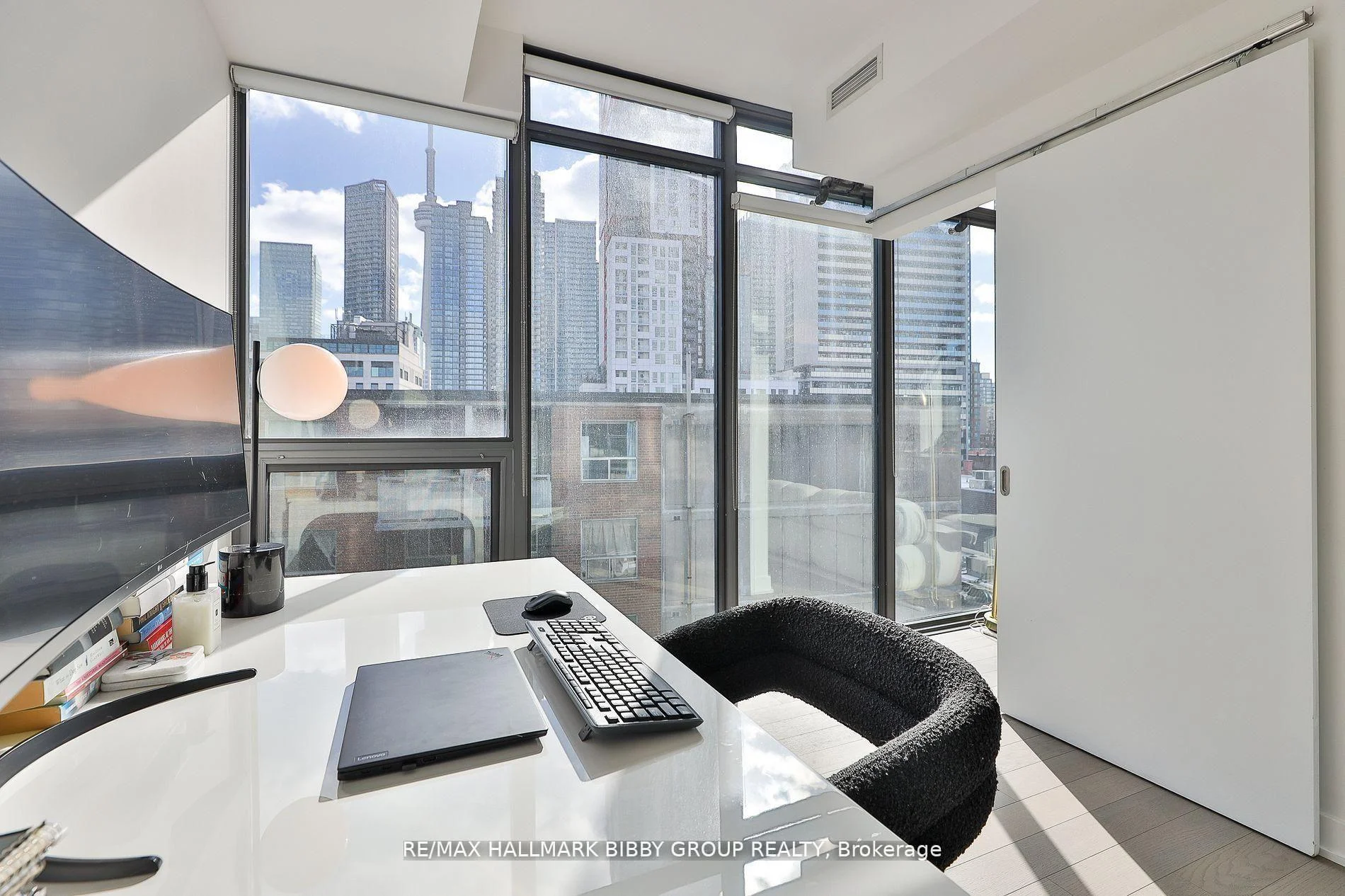 Photo 13 of Unit 710, 15 Beverley Street, Toronto, Kensington-Chinatown — HOMEH