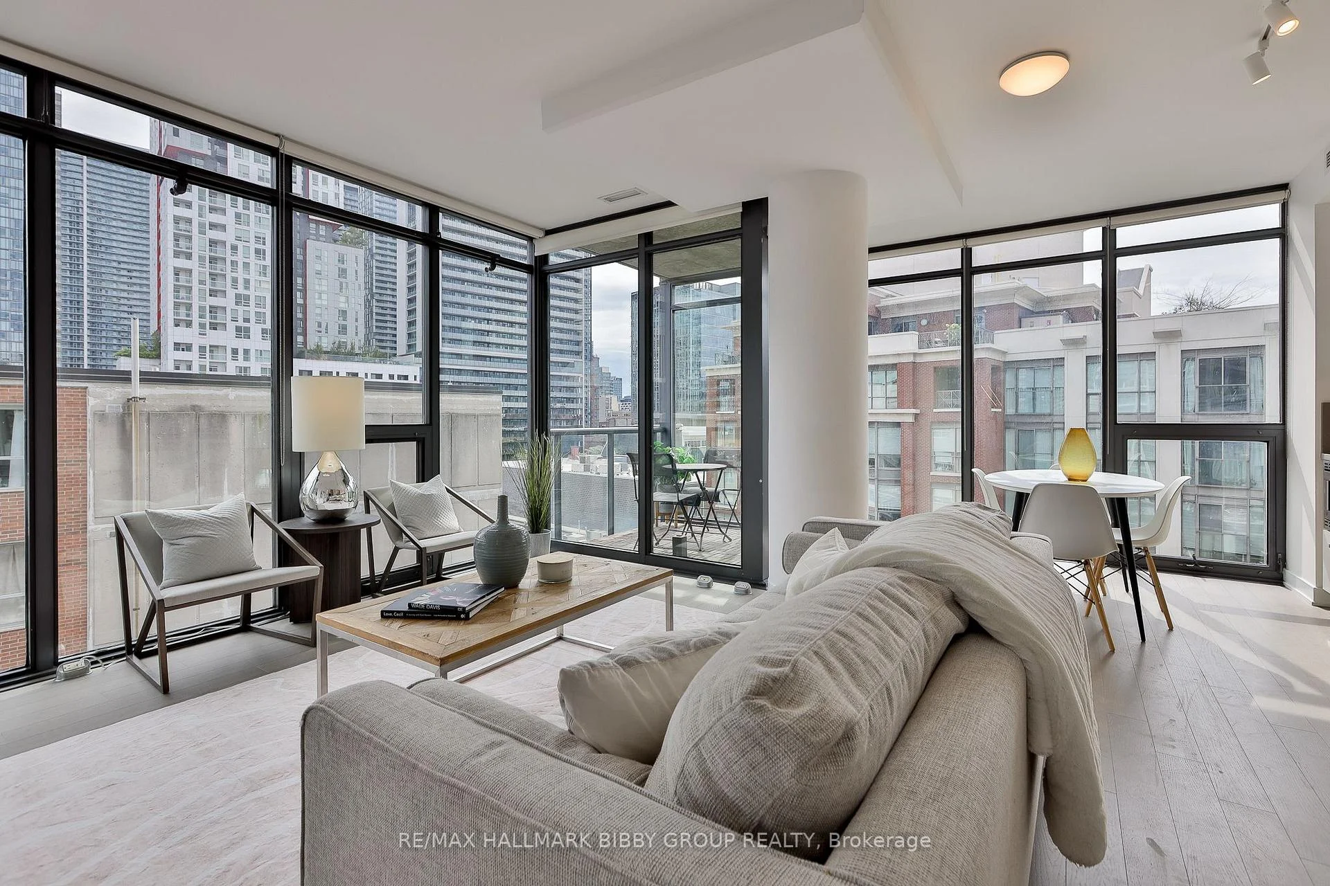 Photo 26 of Unit 710, 15 Beverley Street, Toronto, Kensington-Chinatown — HOMEH
