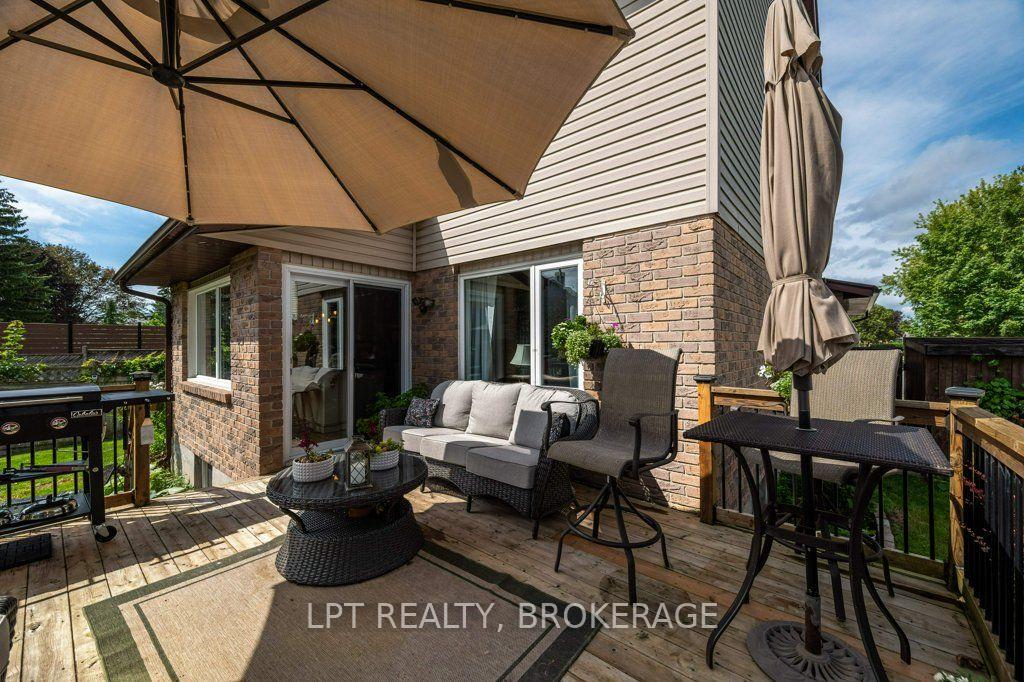 Photo 7 of 780 Muirfield Crescent, Kingston, East Gardiners Rd — HOMEH