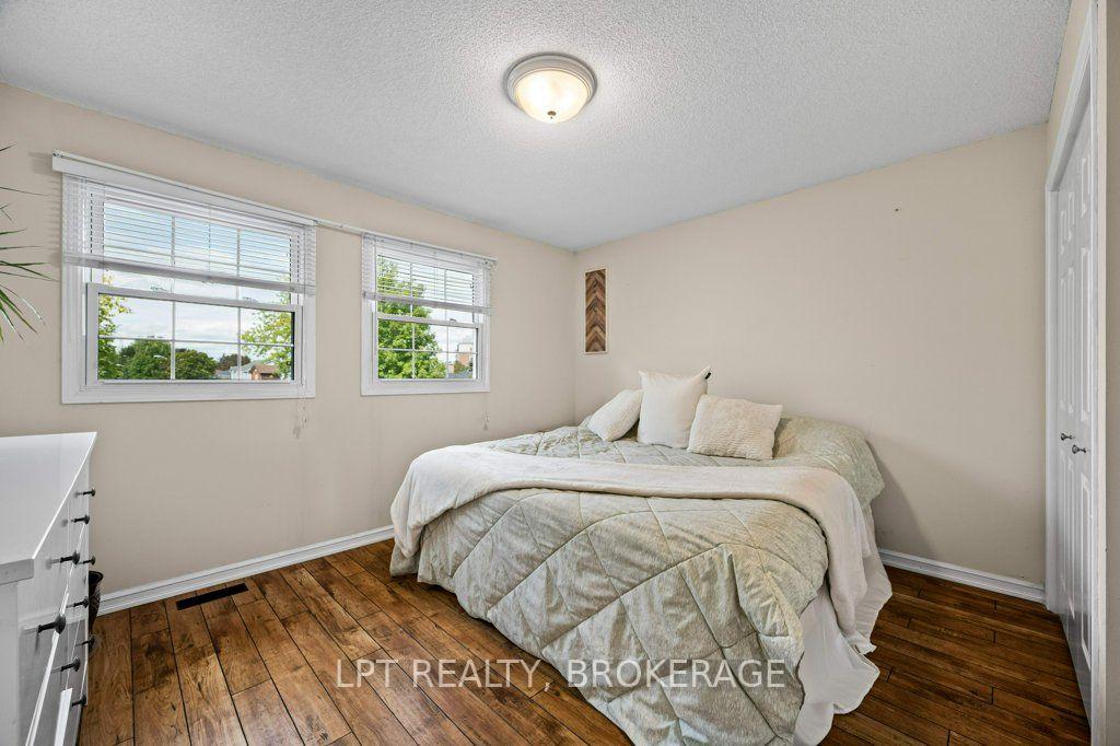 Photo 25 of 780 Muirfield Crescent, Kingston, East Gardiners Rd — HOMEH
