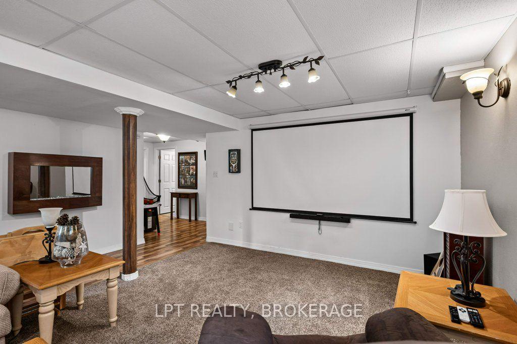 Photo 34 of 780 Muirfield Crescent, Kingston, East Gardiners Rd — HOMEH