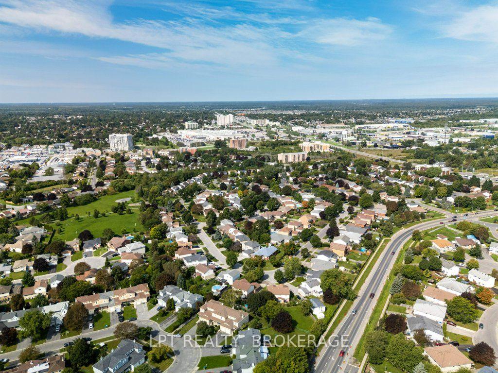 Photo 46 of 780 Muirfield Crescent, Kingston, East Gardiners Rd — HOMEH