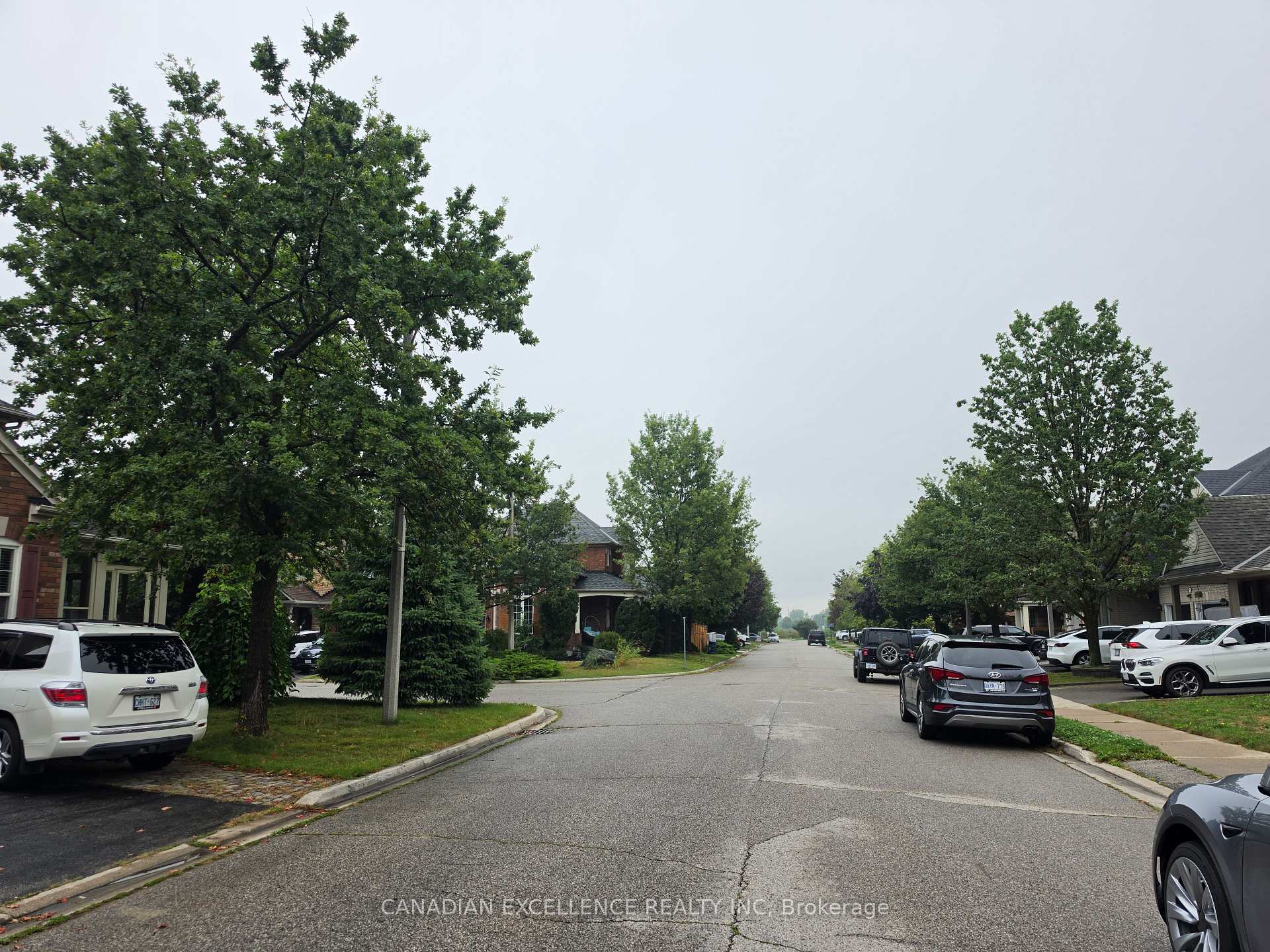 Photo 2 of Unit Basement, 5 Sandy Beach Road, Brampton, Fletcher's Meadow — HOMEH