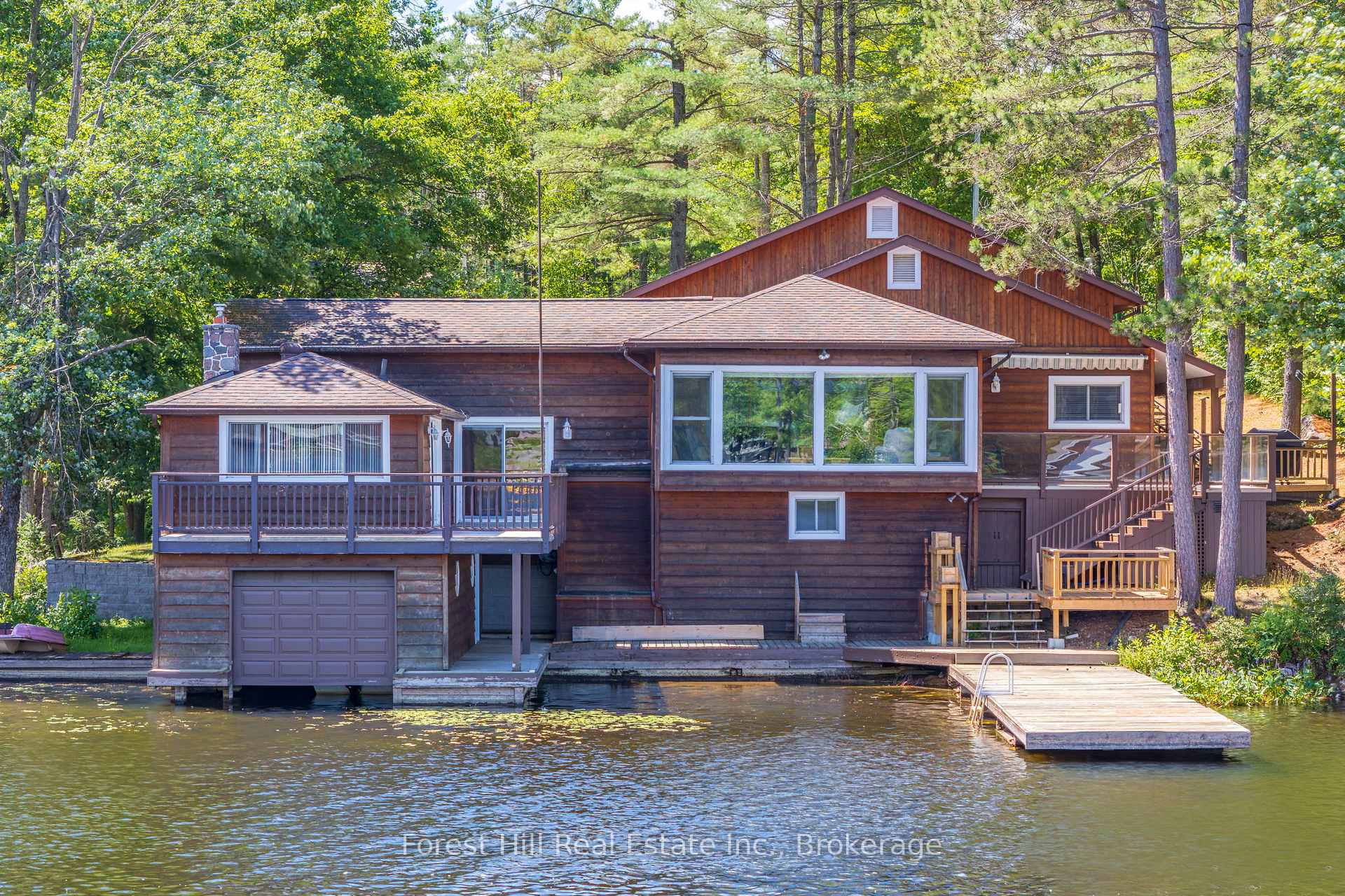 Photo 3 of 1062 Pine Lake Road, Gravenhurst, Muskoka (S) — HOMEH