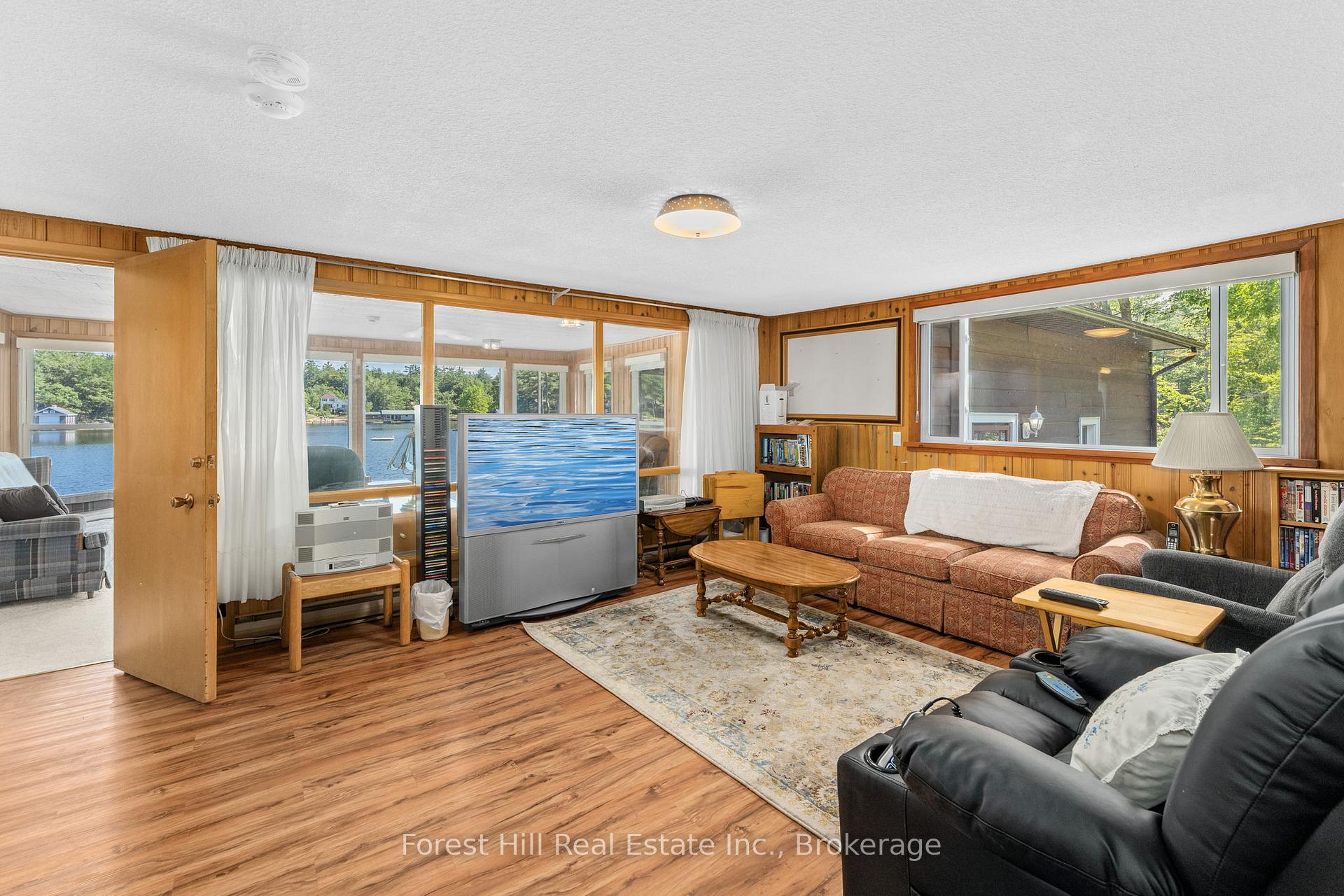 Photo 6 of 1062 Pine Lake Road, Gravenhurst, Muskoka (S) — HOMEH
