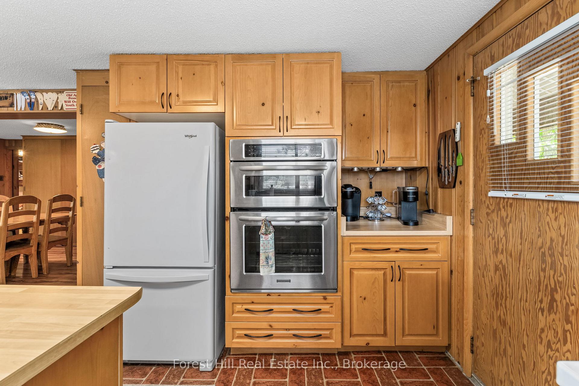 Photo 12 of 1062 Pine Lake Road, Gravenhurst, Muskoka (S) — HOMEH
