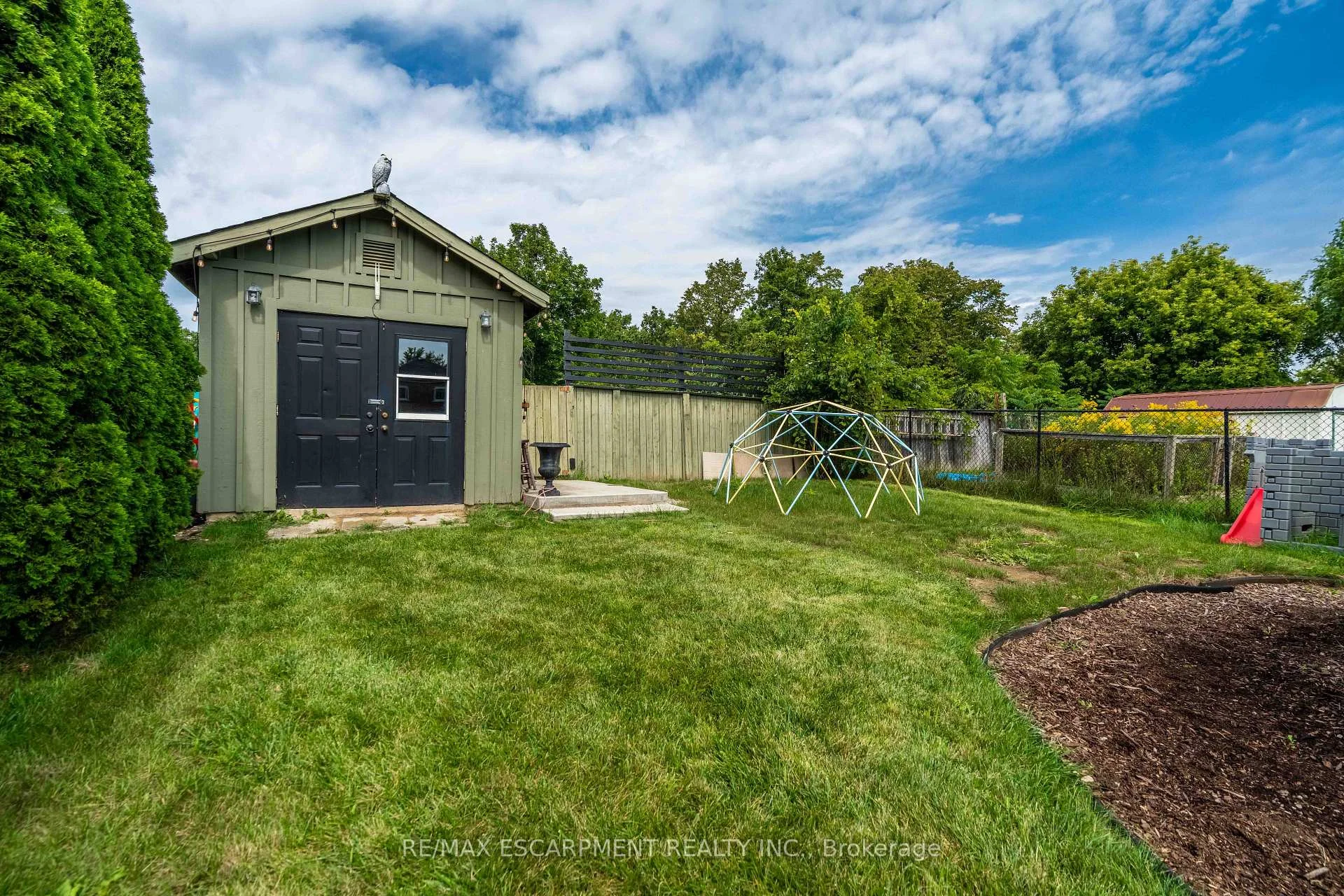 Photo 45 of 136 Braemar Avenue, Haldimand — HOMEH
