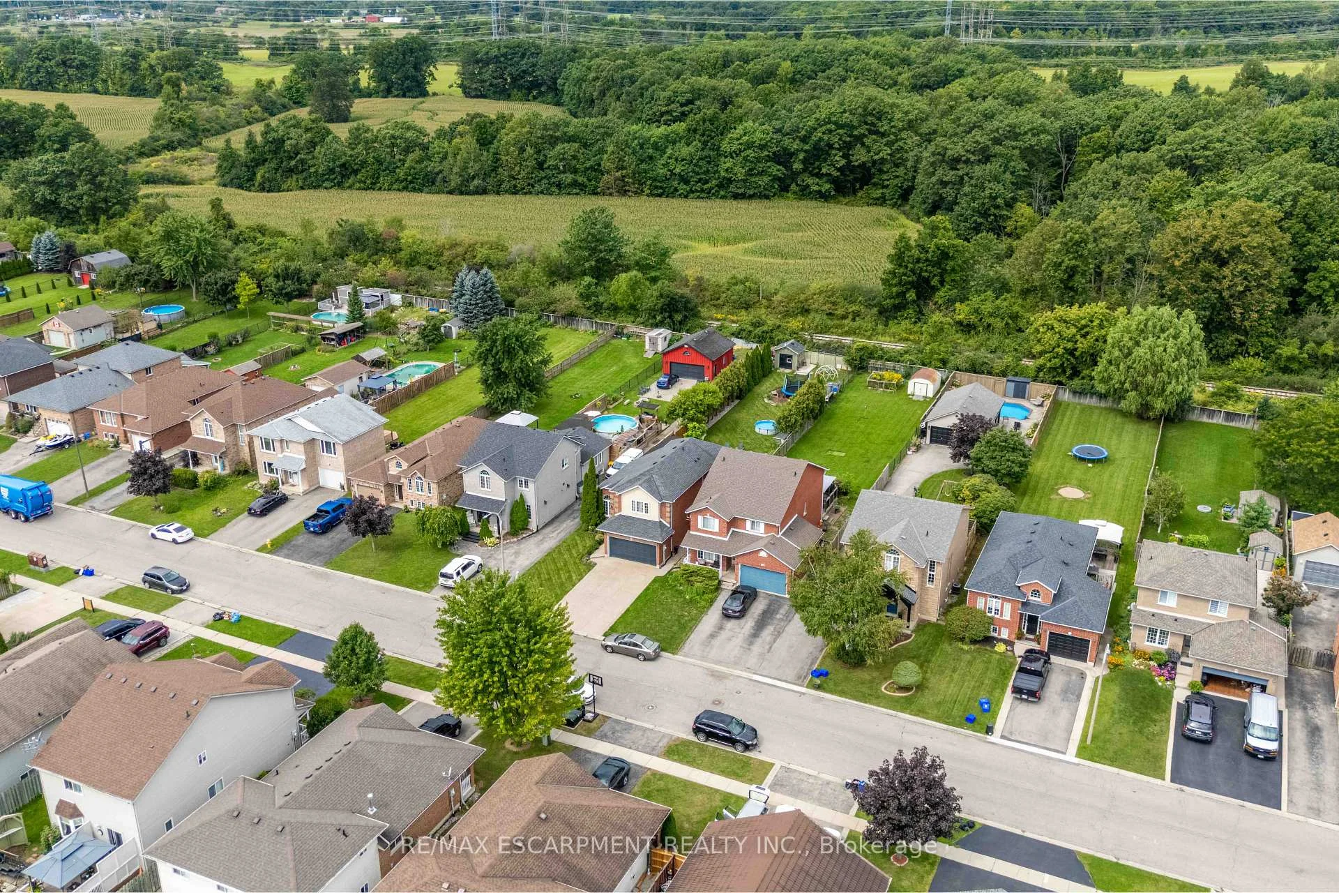 Photo 48 of 136 Braemar Avenue, Haldimand — HOMEH