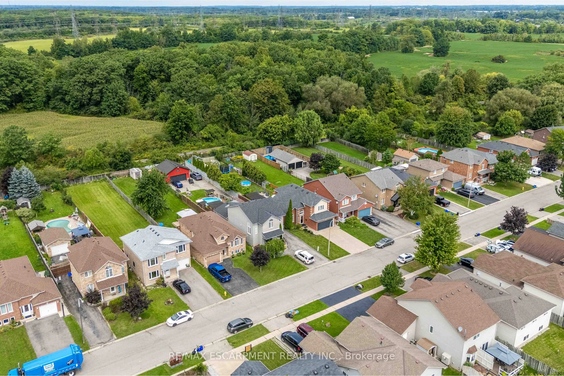 Photo 50 of 136 Braemar Avenue, Haldimand — HOMEH