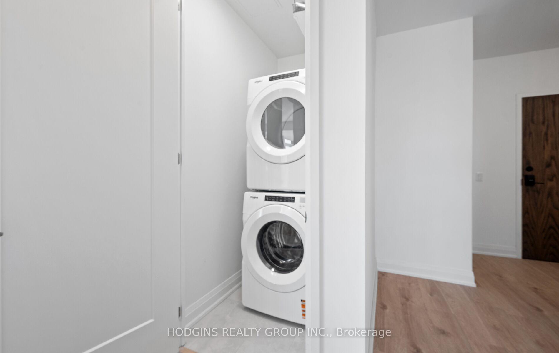 Photo 11 of Unit 106, 1035 Southdown Road, Mississauga, Clarkson — HOMEH