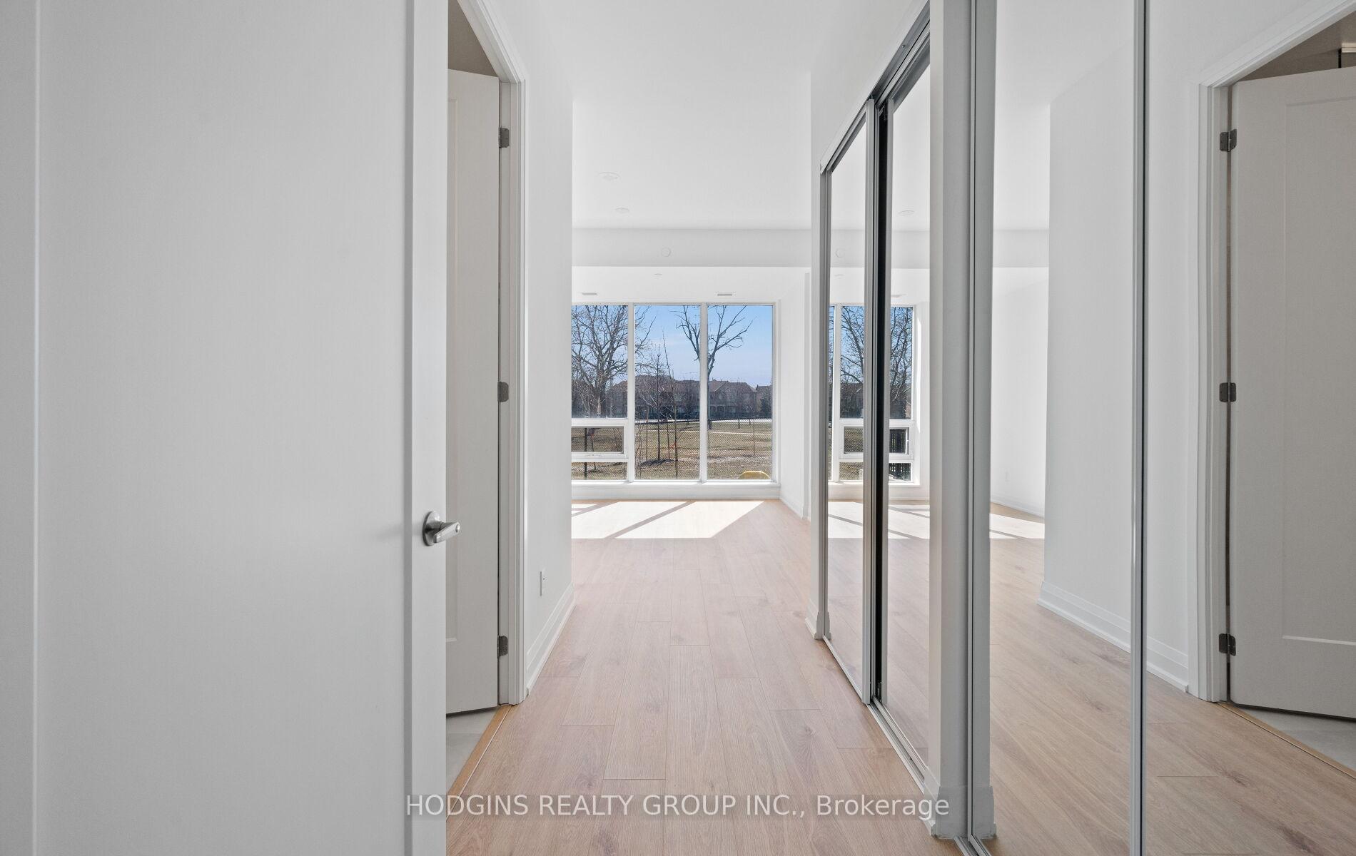 Photo 12 of Unit 106, 1035 Southdown Road, Mississauga, Clarkson — HOMEH