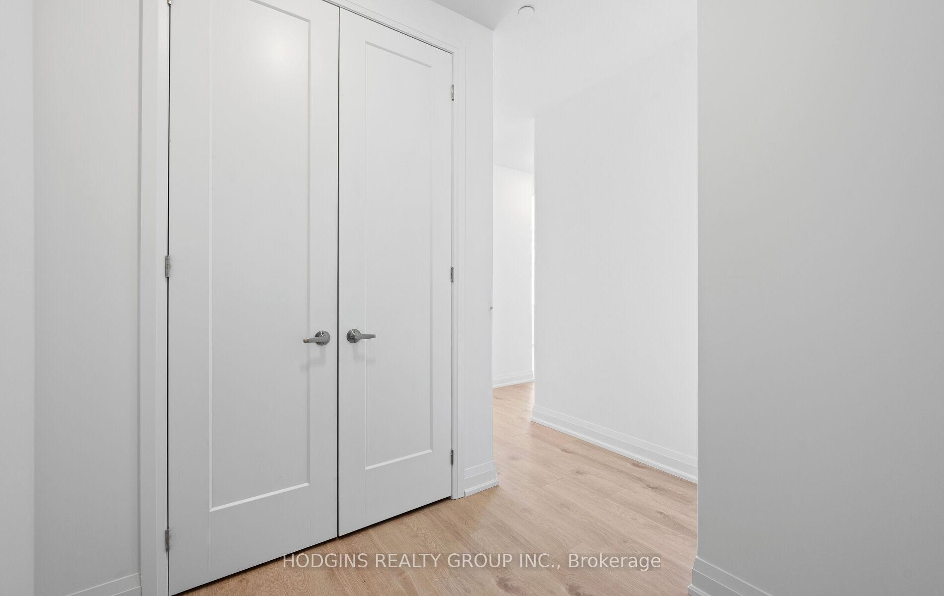 Photo 48 of Unit 106, 1035 Southdown Road, Mississauga, Clarkson — HOMEH
