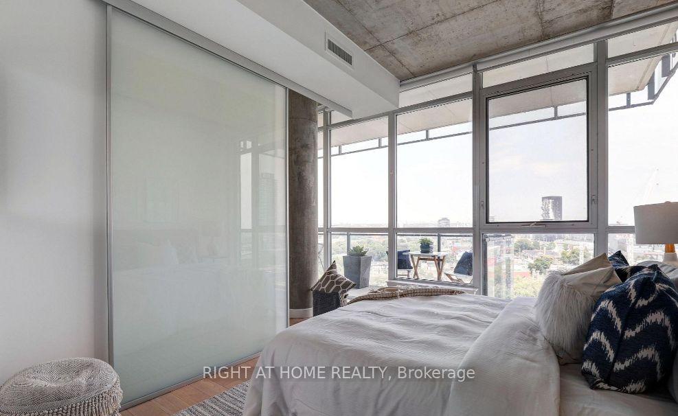Photo 18 of Unit 1305, 318 King Street E, Toronto, Moss Park — HOMEH