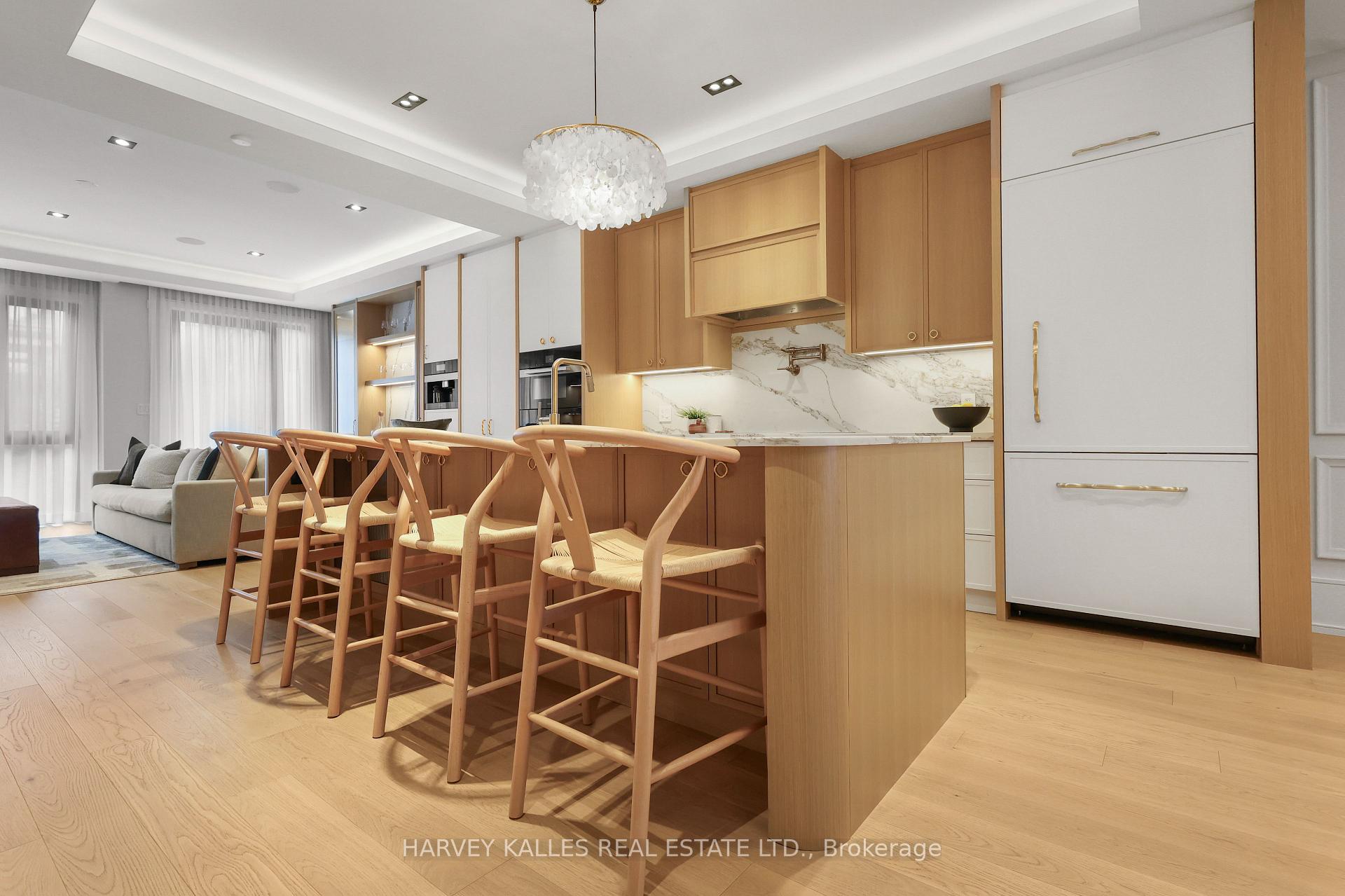 Photo 11 of 90 Roe Avenue, Toronto, Lawrence Park North — HOMEH