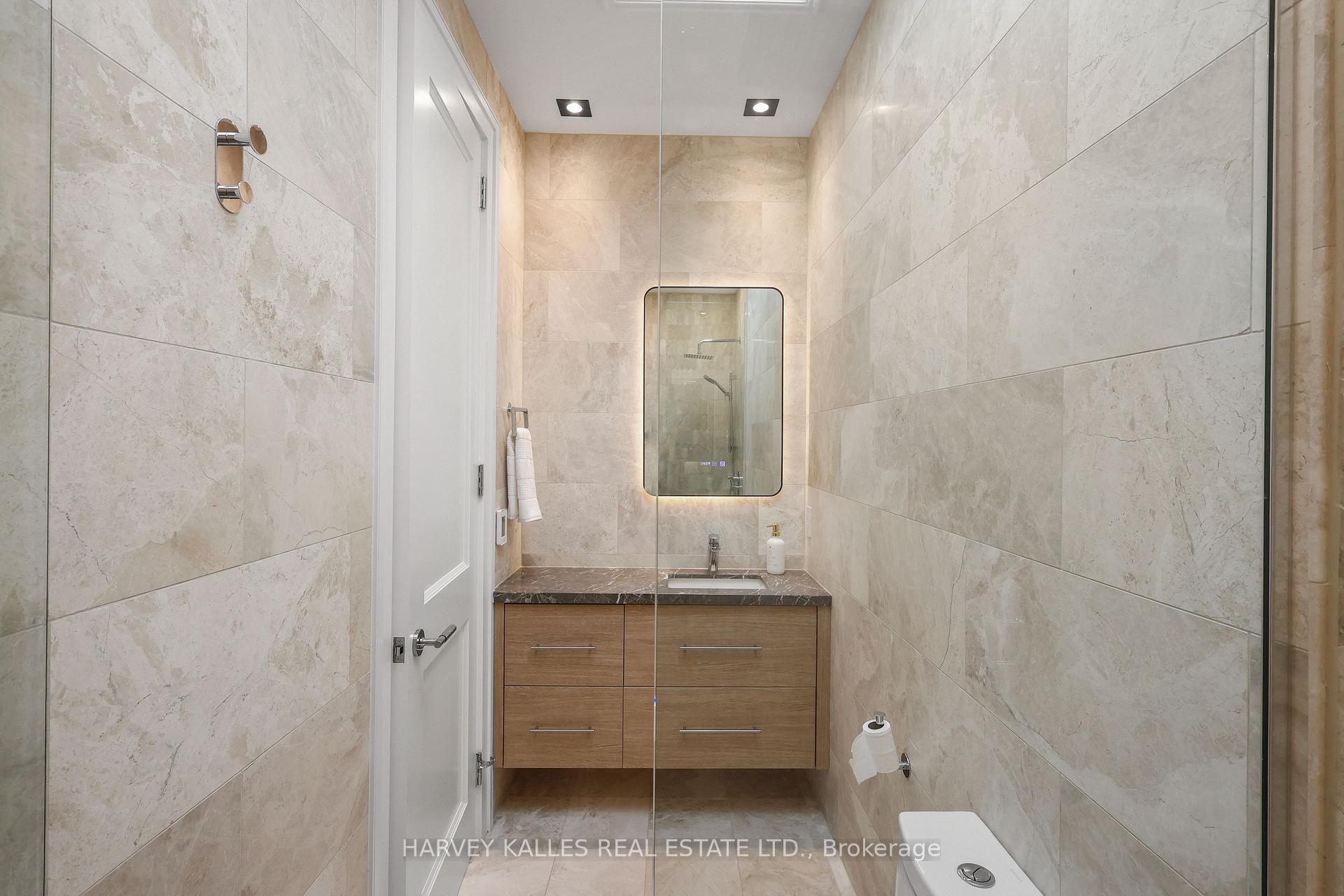 Photo 37 of 90 Roe Avenue, Toronto, Lawrence Park North — HOMEH