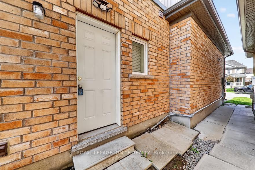 Photo 2 of Unit BSMT, 67 Henry Smith Avenue, Clarington, Bowmanville — HOMEH
