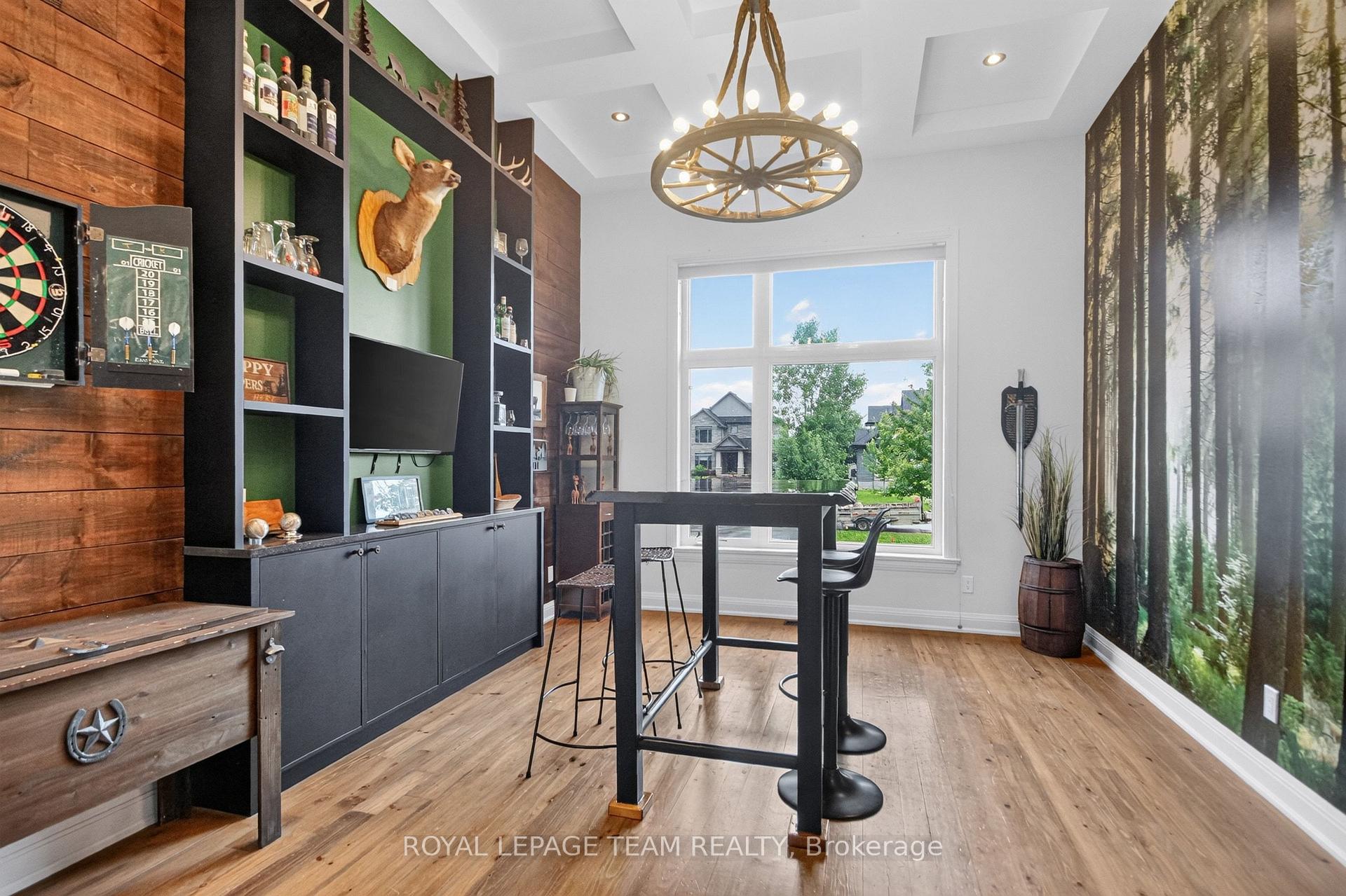 Photo 15 of 1801 Cedarlakes Way, Ottawa, Greely — HOMEH