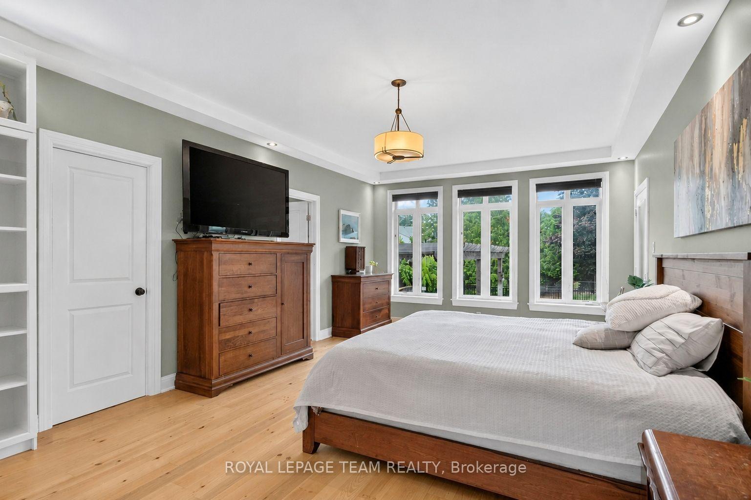 Photo 19 of 1801 Cedarlakes Way, Ottawa, Greely — HOMEH