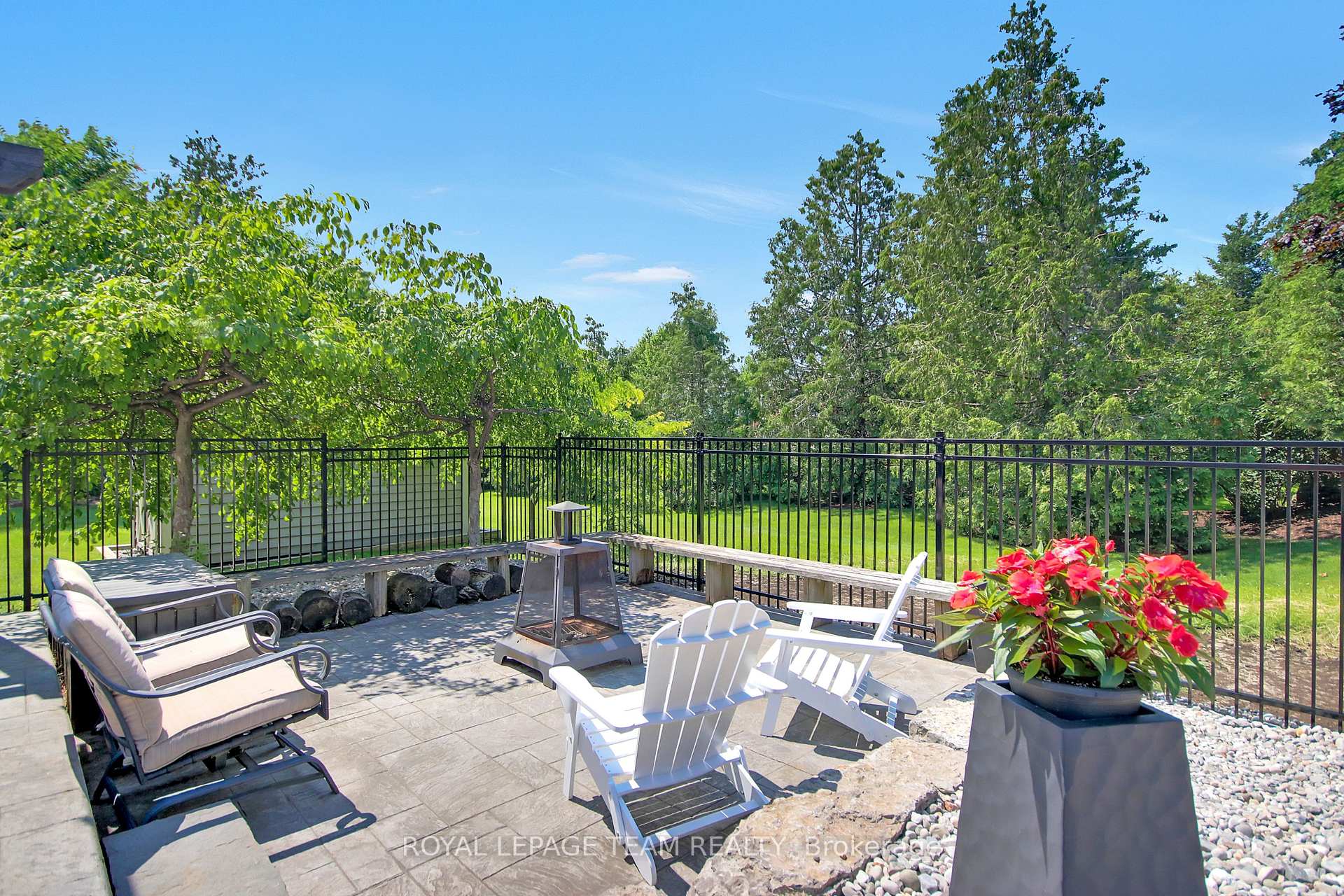 Photo 46 of 1801 Cedarlakes Way, Ottawa, Greely — HOMEH