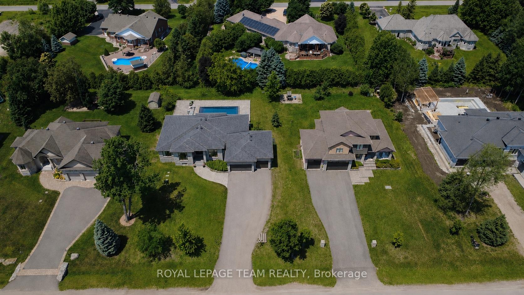 Photo 47 of 1801 Cedarlakes Way, Ottawa, Greely — HOMEH