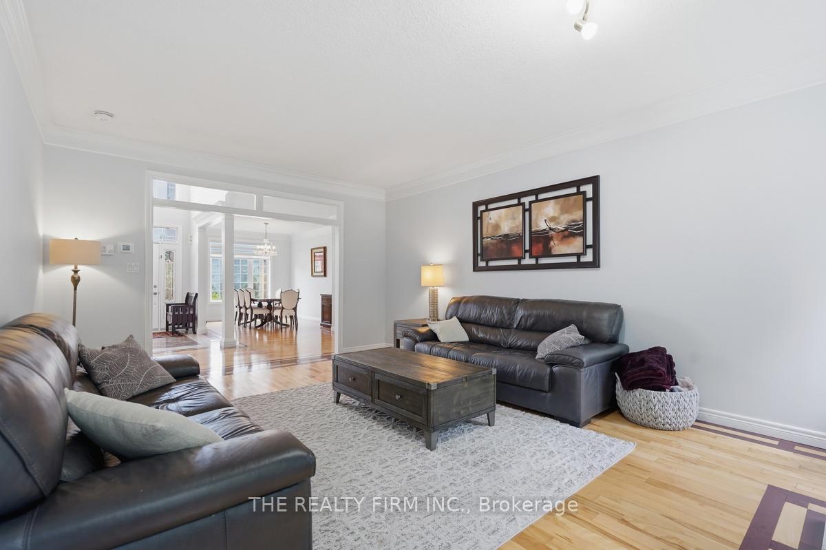 Photo 6 of 55 Farmhouse Road, London, East A — HOMEH