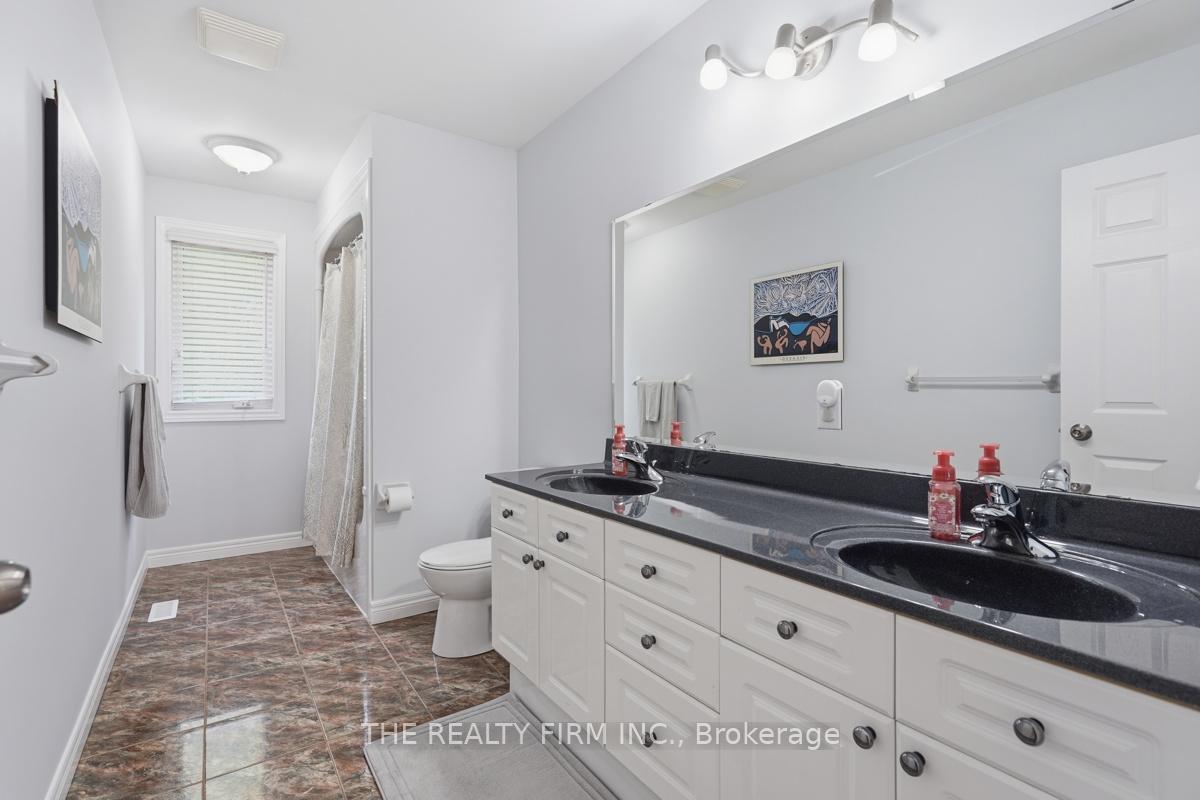 Photo 32 of 55 Farmhouse Road, London, East A — HOMEH