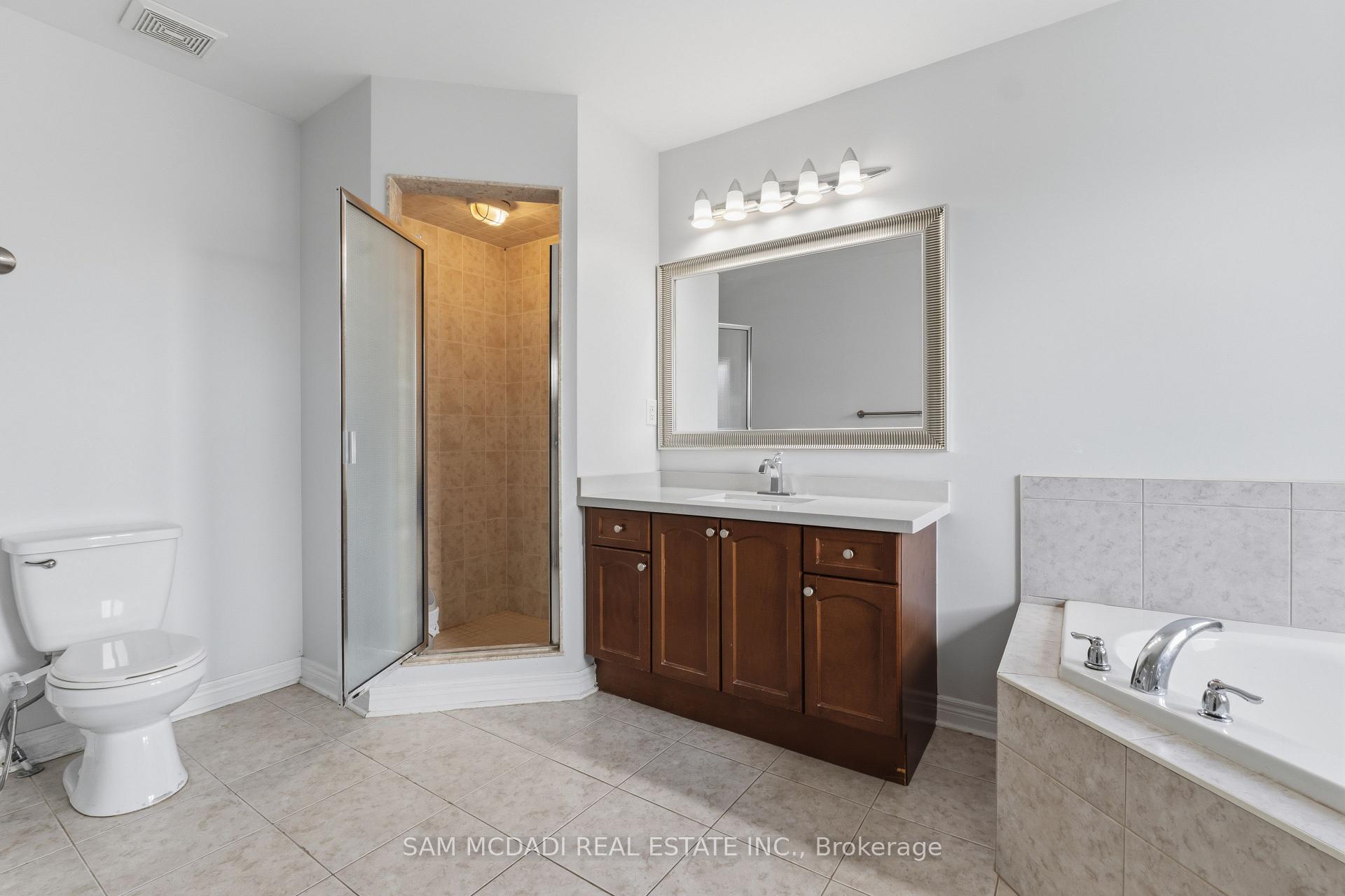 Photo 15 of 5604 Doctor Peddle Crescent, Mississauga, Churchill Meadows — HOMEH