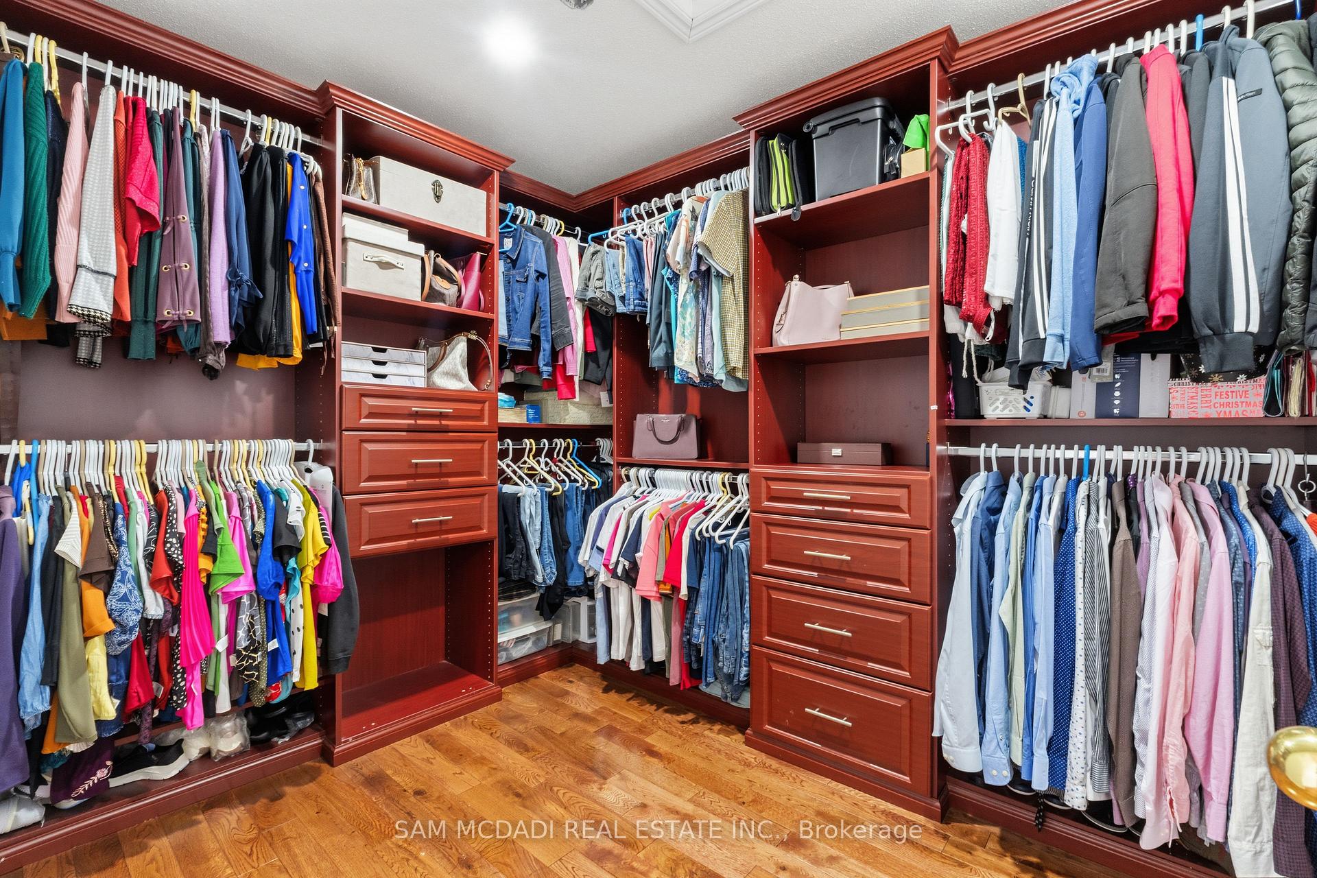 Photo 17 of 5604 Doctor Peddle Crescent, Mississauga, Churchill Meadows — HOMEH