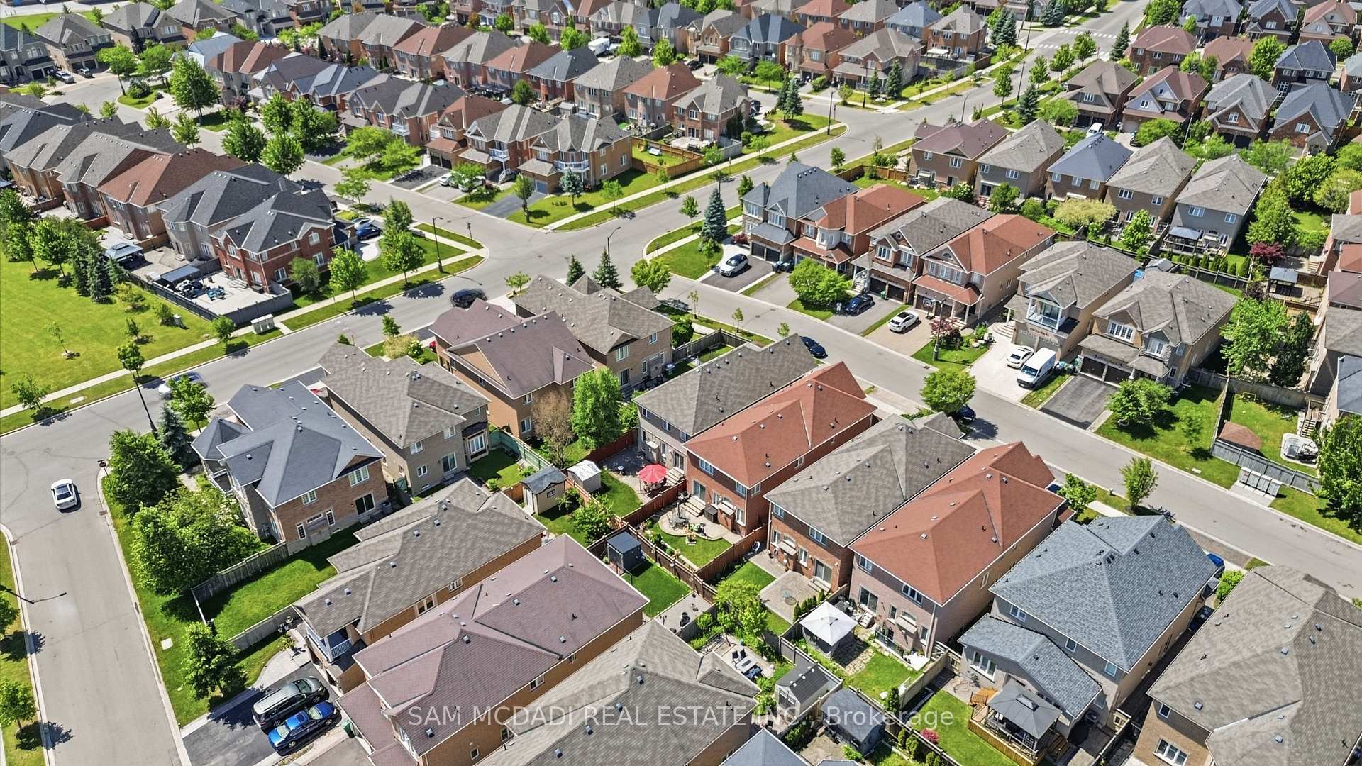 Photo 36 of 5604 Doctor Peddle Crescent, Mississauga, Churchill Meadows — HOMEH